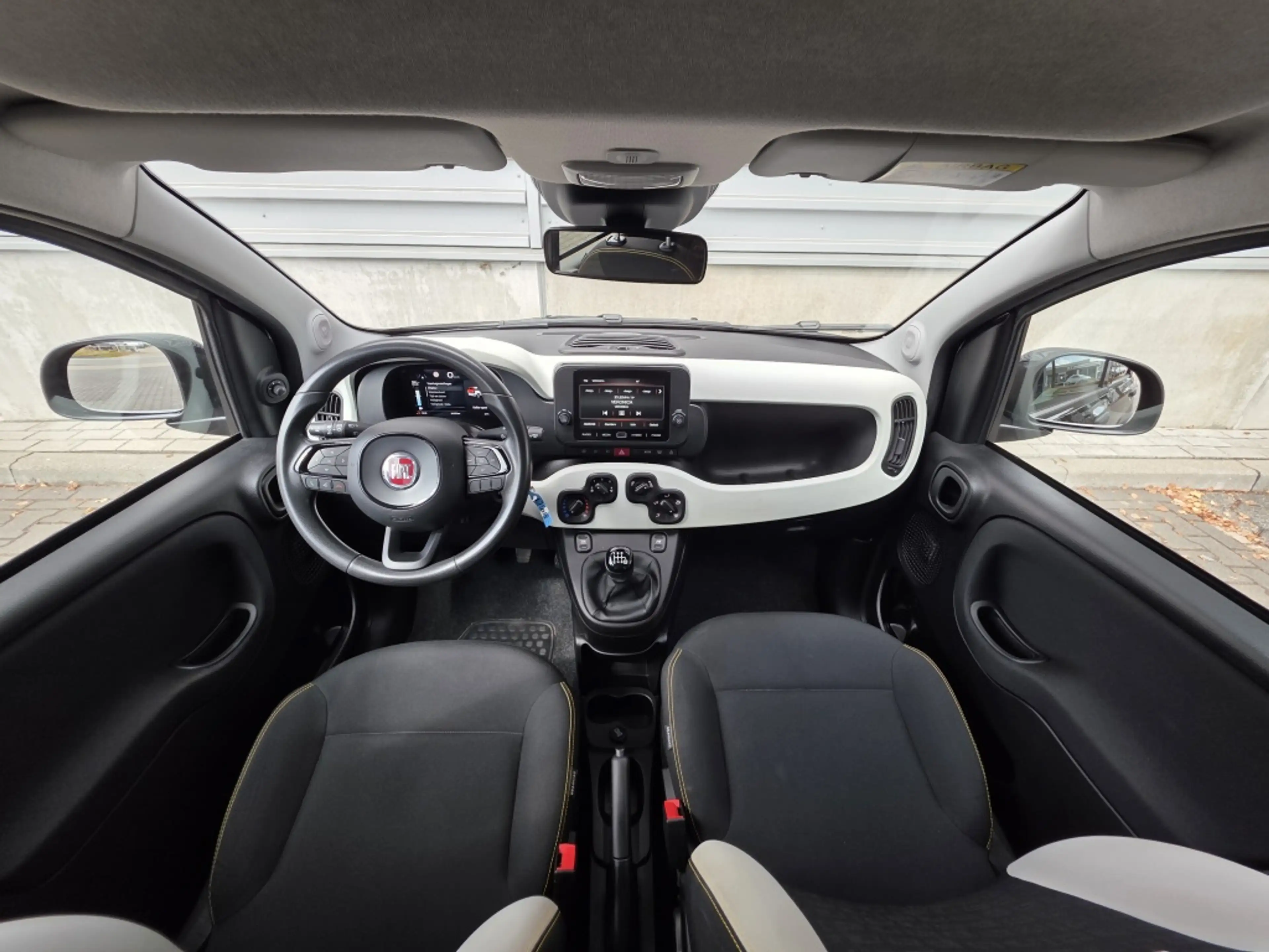 Fiat Pandina Cross | Hybride | Apple Carpl. Andr. Auto | — photo 9