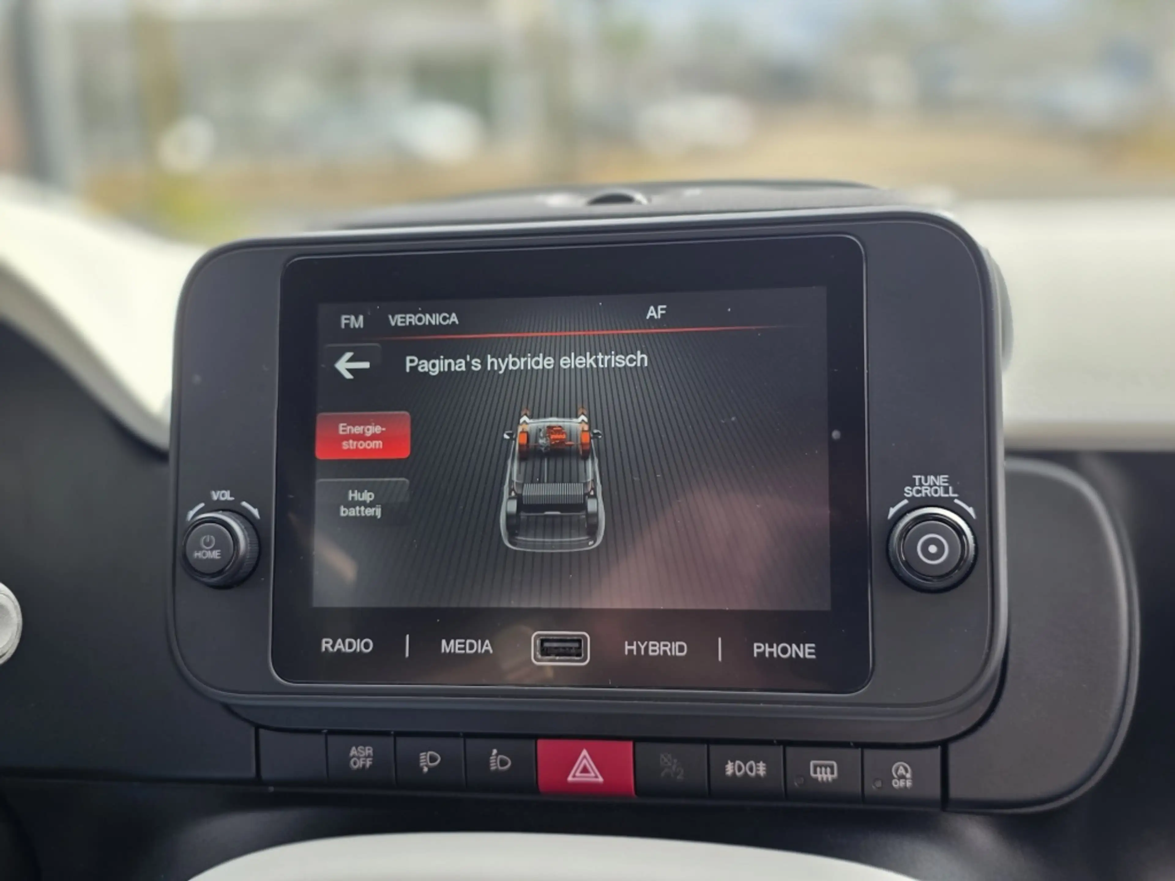 Fiat Pandina Cross | Hybride | Apple Carpl. Andr. Auto | — photo 13