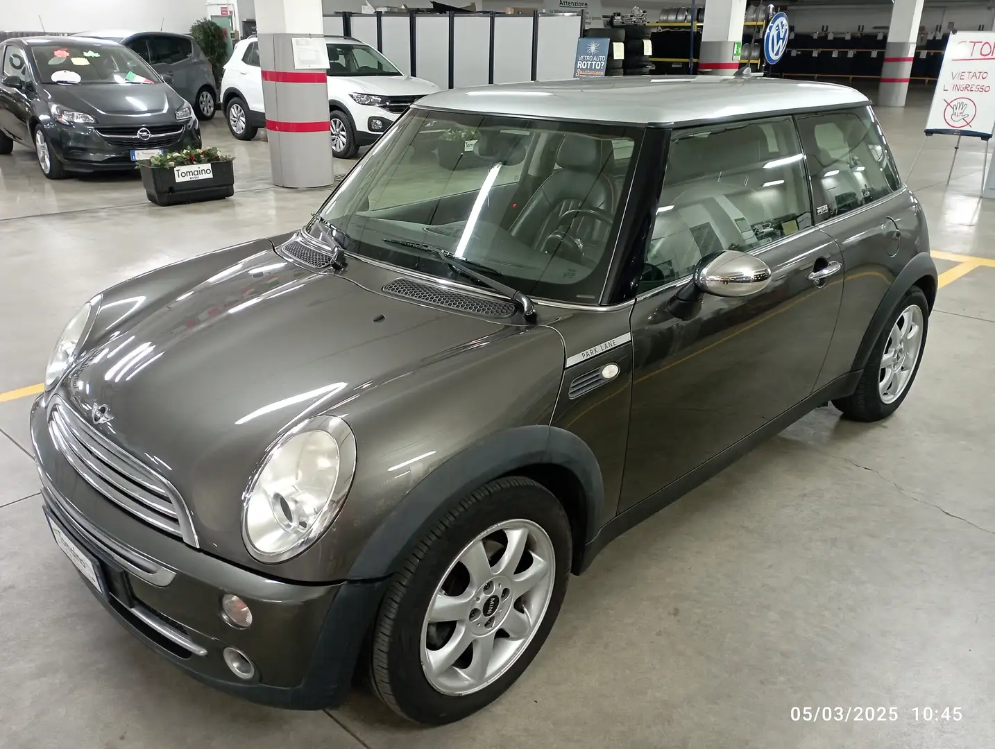 MINI One 1.6 Park Lane Gris - 1