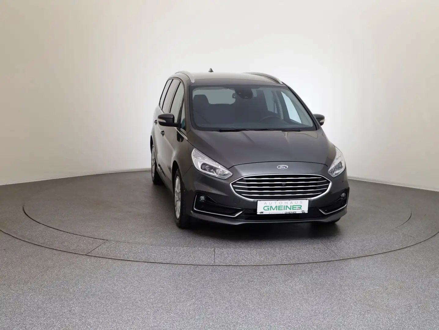 Ford Galaxy Titanium Grijs - 2