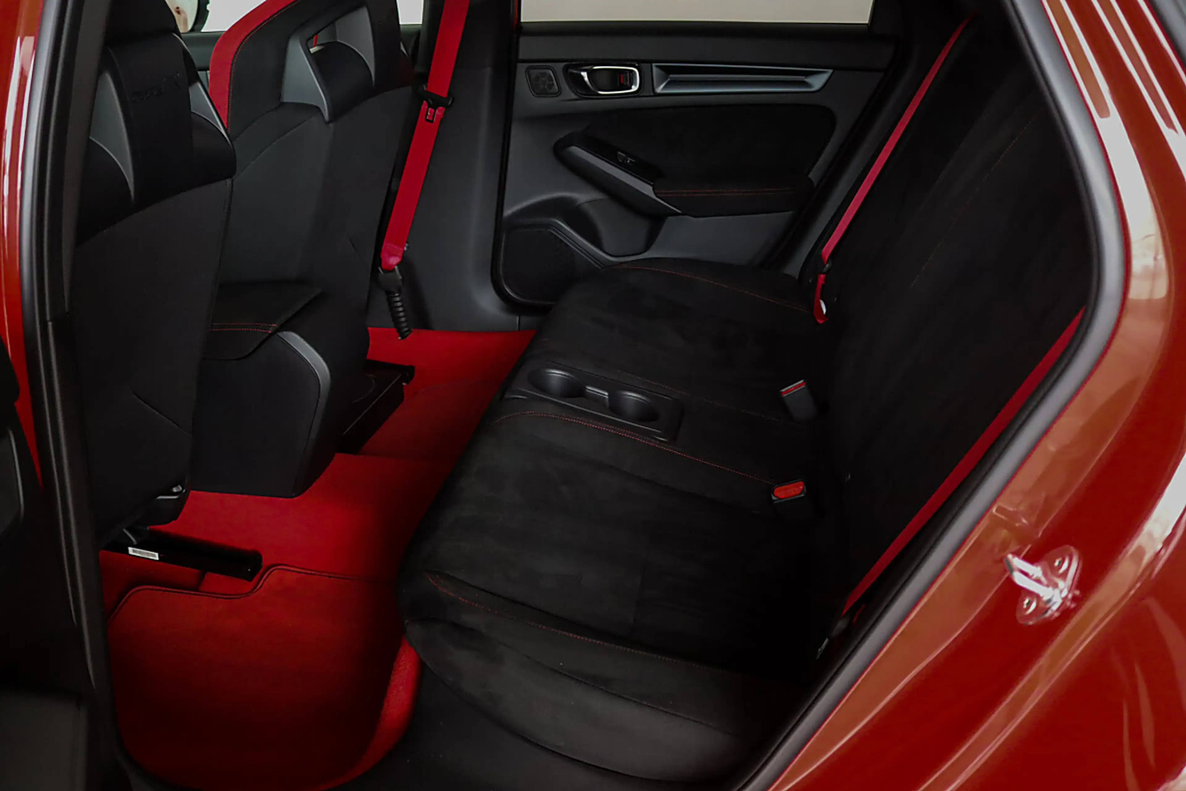 Honda Civic 2,0 VTEC Turbo Type R — photo 12