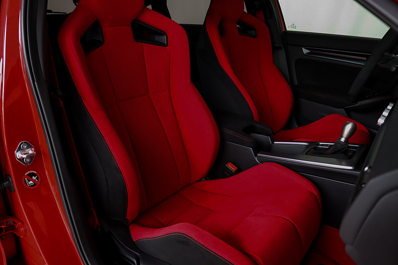 Honda Civic 2,0 VTEC Turbo Type R — photo 11