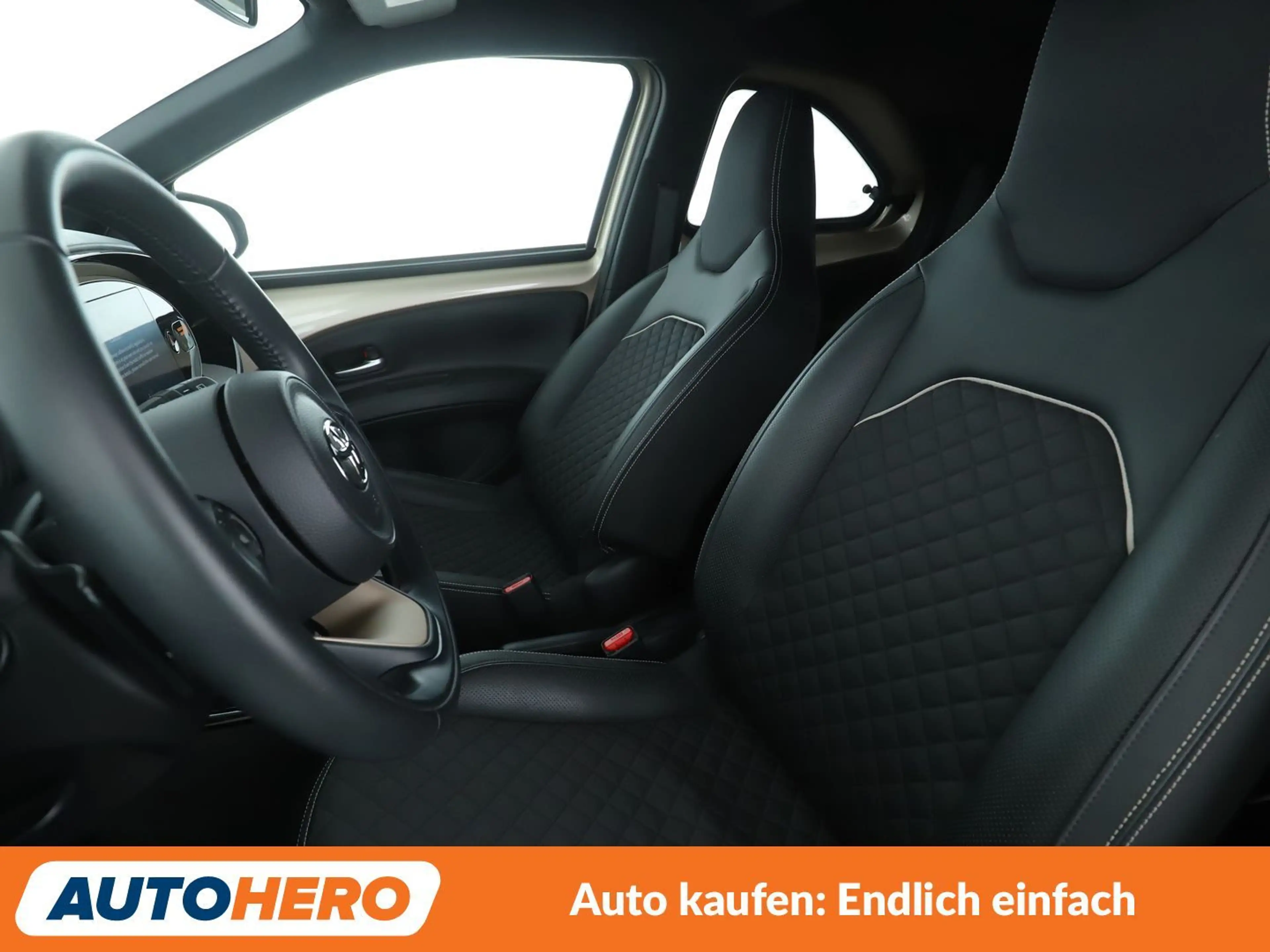Toyota Aygo X 1.0 Explore Aut*LED*ACC*CAM*PDC*SHZ*KLIMA* — photo 10