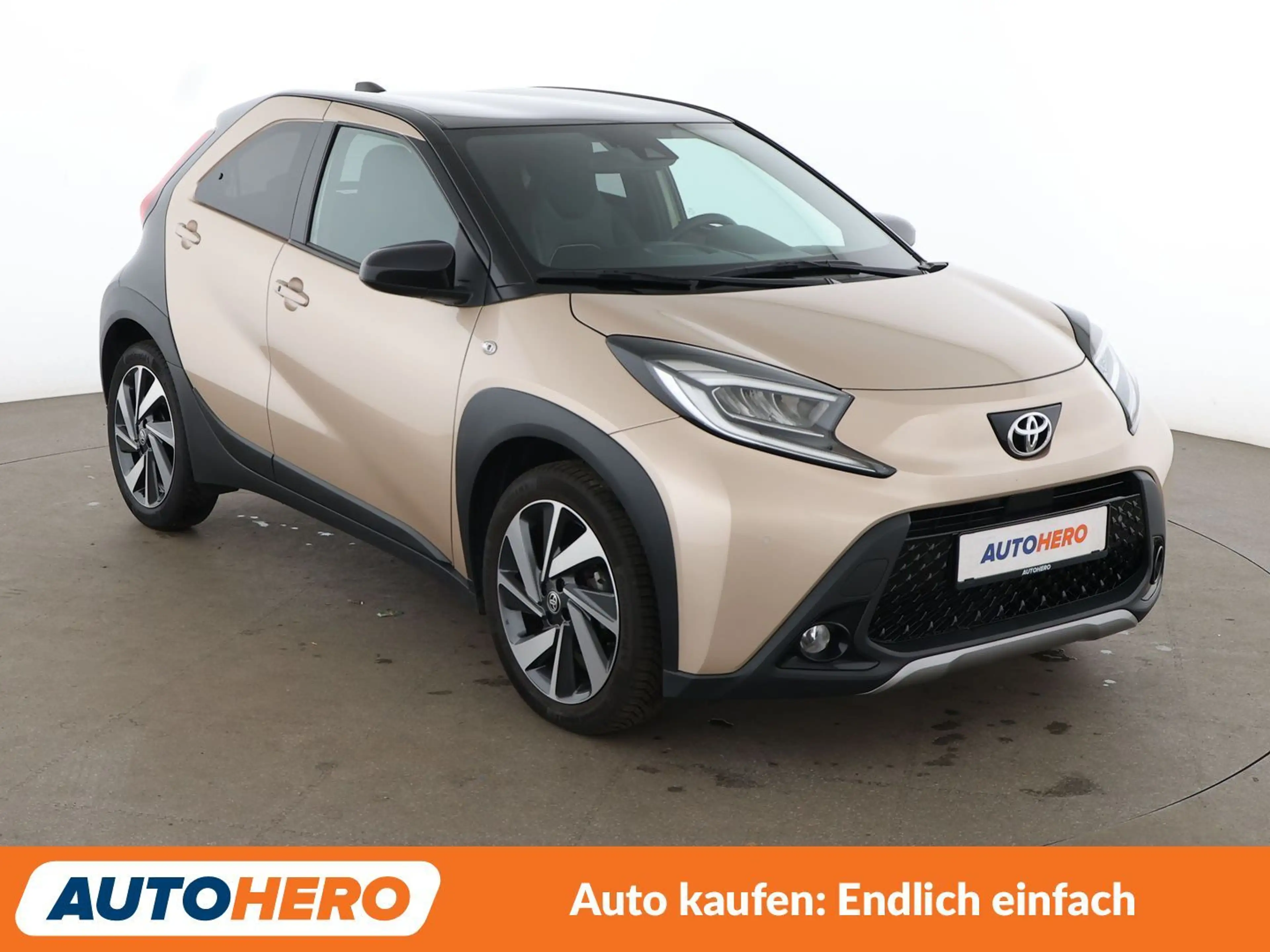 Toyota Aygo X 1.0 Explore Aut*LED*ACC*CAM*PDC*SHZ*KLIMA* — photo 8