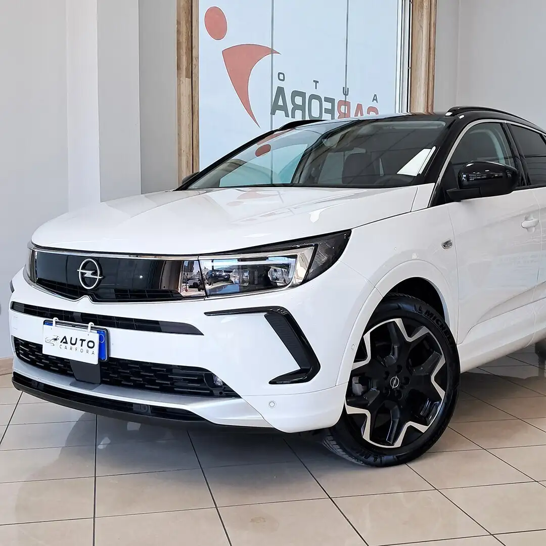 Opel Grandland X 1.5 diesel Ecotec aut. Ultimate automatico Fehér - 2