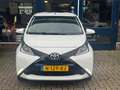 Toyota Aygo 1.0 VVT-i x 5 deurs! Airco l LED l MTF-stuur l Ele Wit - thumbnail 3