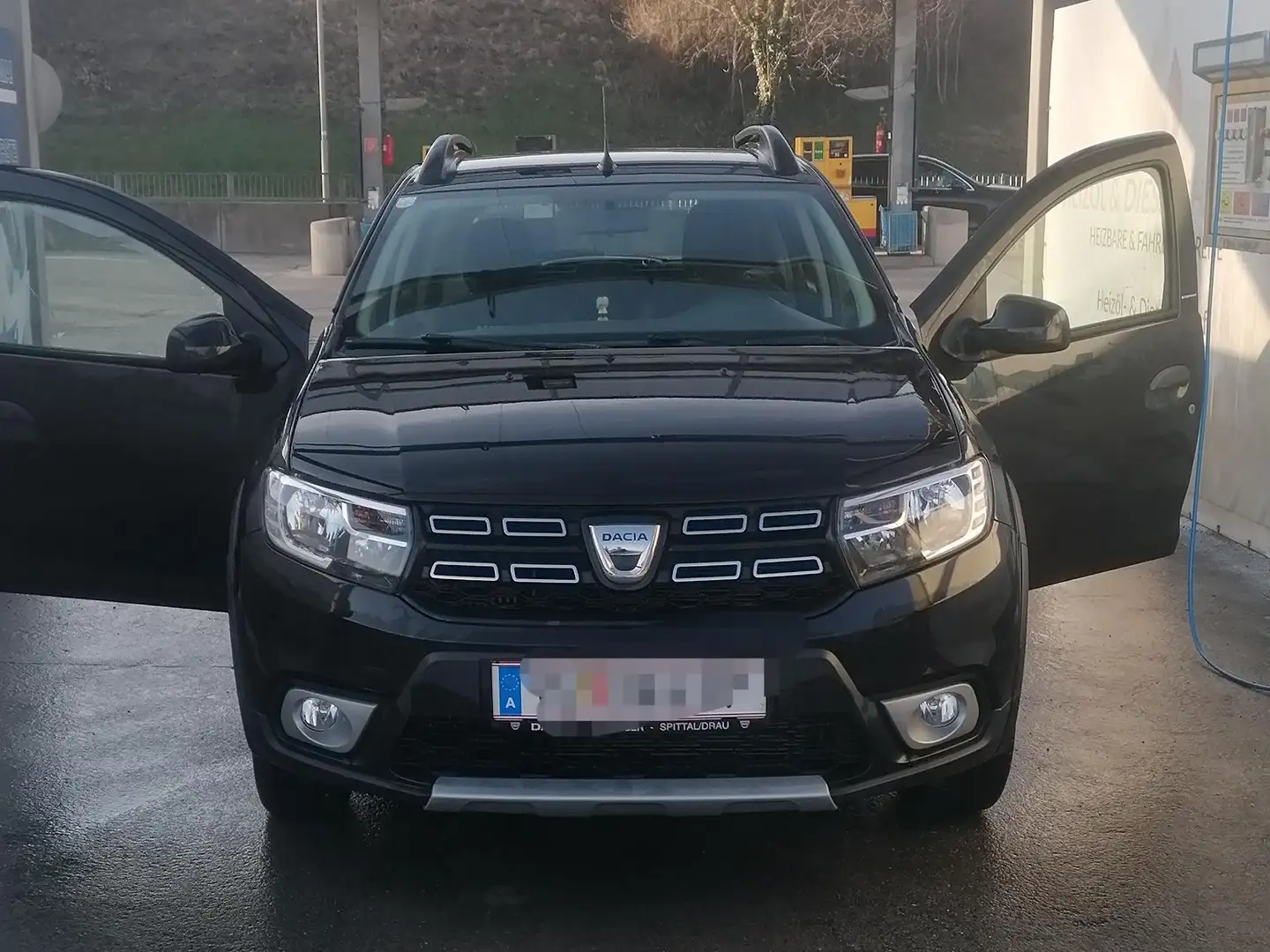 Dacia Sandero Sandero Stepway Style TCe 90 S Schwarz - 1