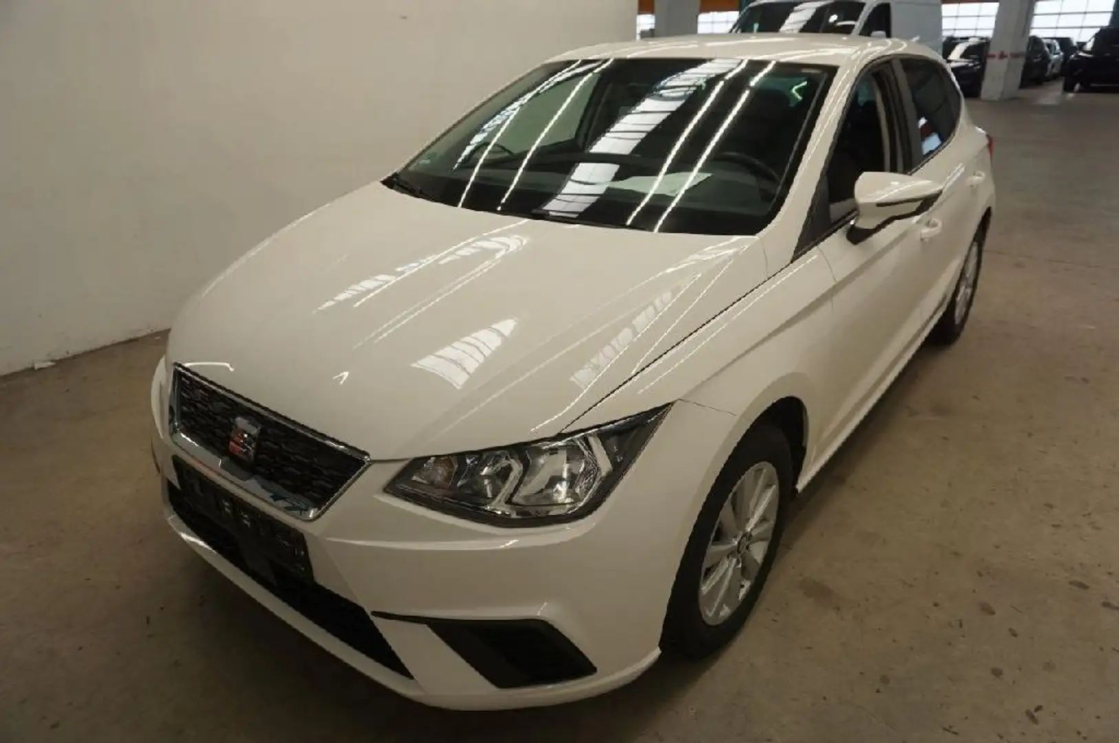 SEAT Ibiza Style SHZ Blanc - 1