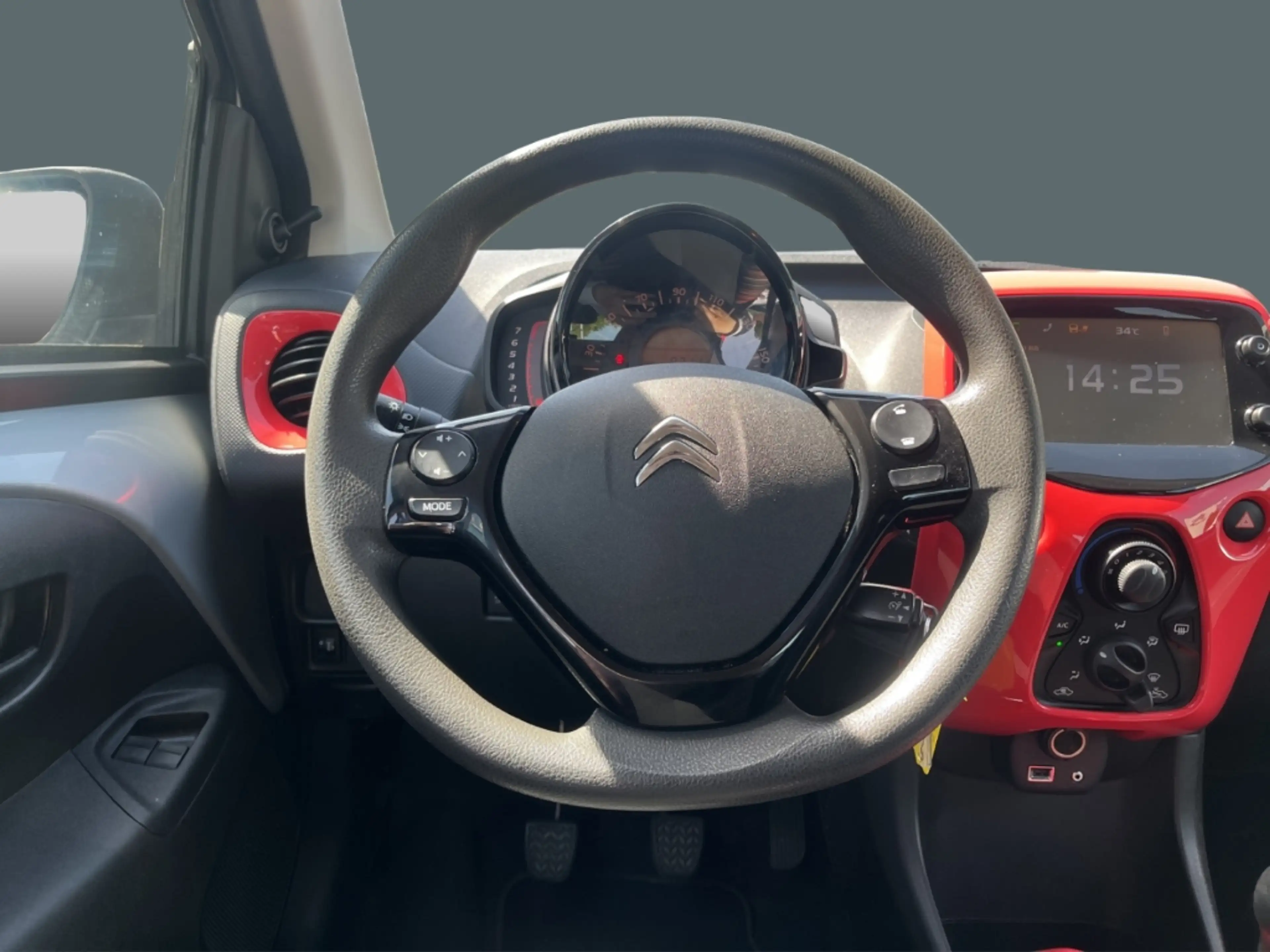Citroen C1 Faltdach Klima Sitzheizung Allwetter — photo 10