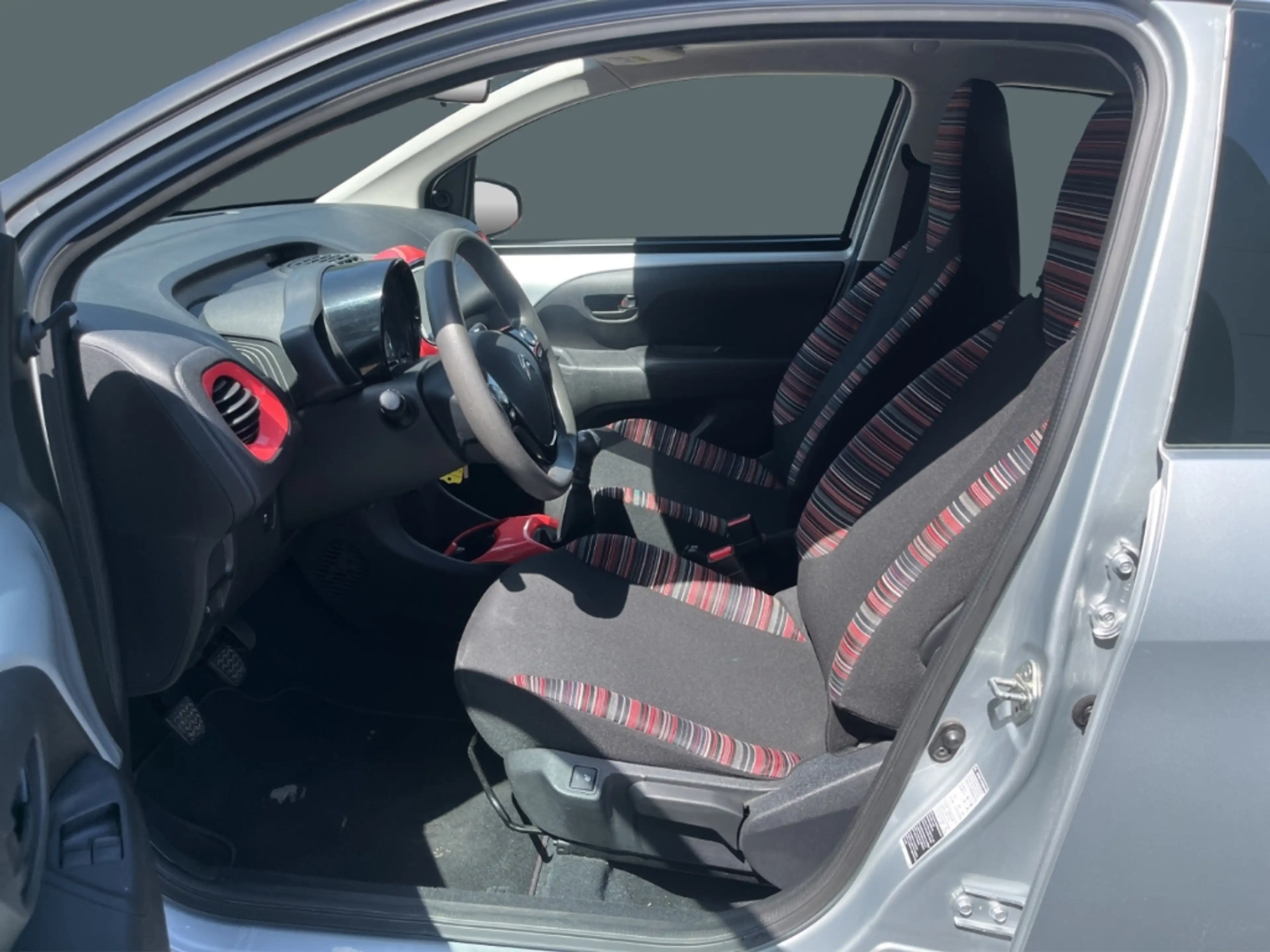 Citroen C1 Faltdach Klima Sitzheizung Allwetter — photo 9