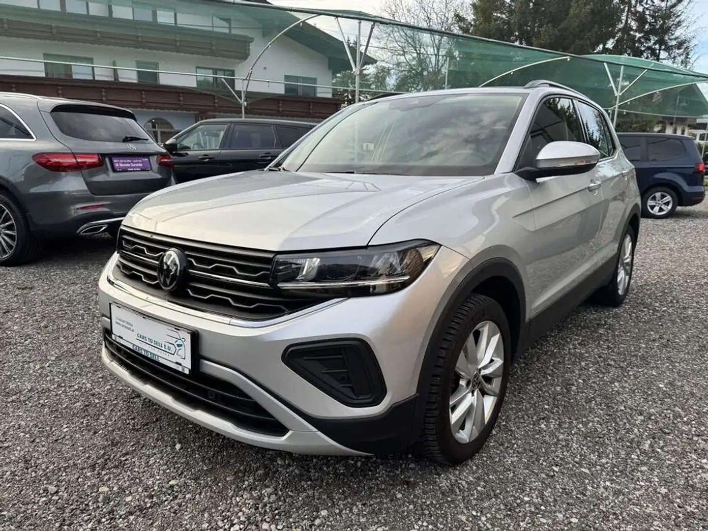 Volkswagen T-Cross 1.0 TSI Friends LED/ACC/CARPLAY/RFK Silber - 1
