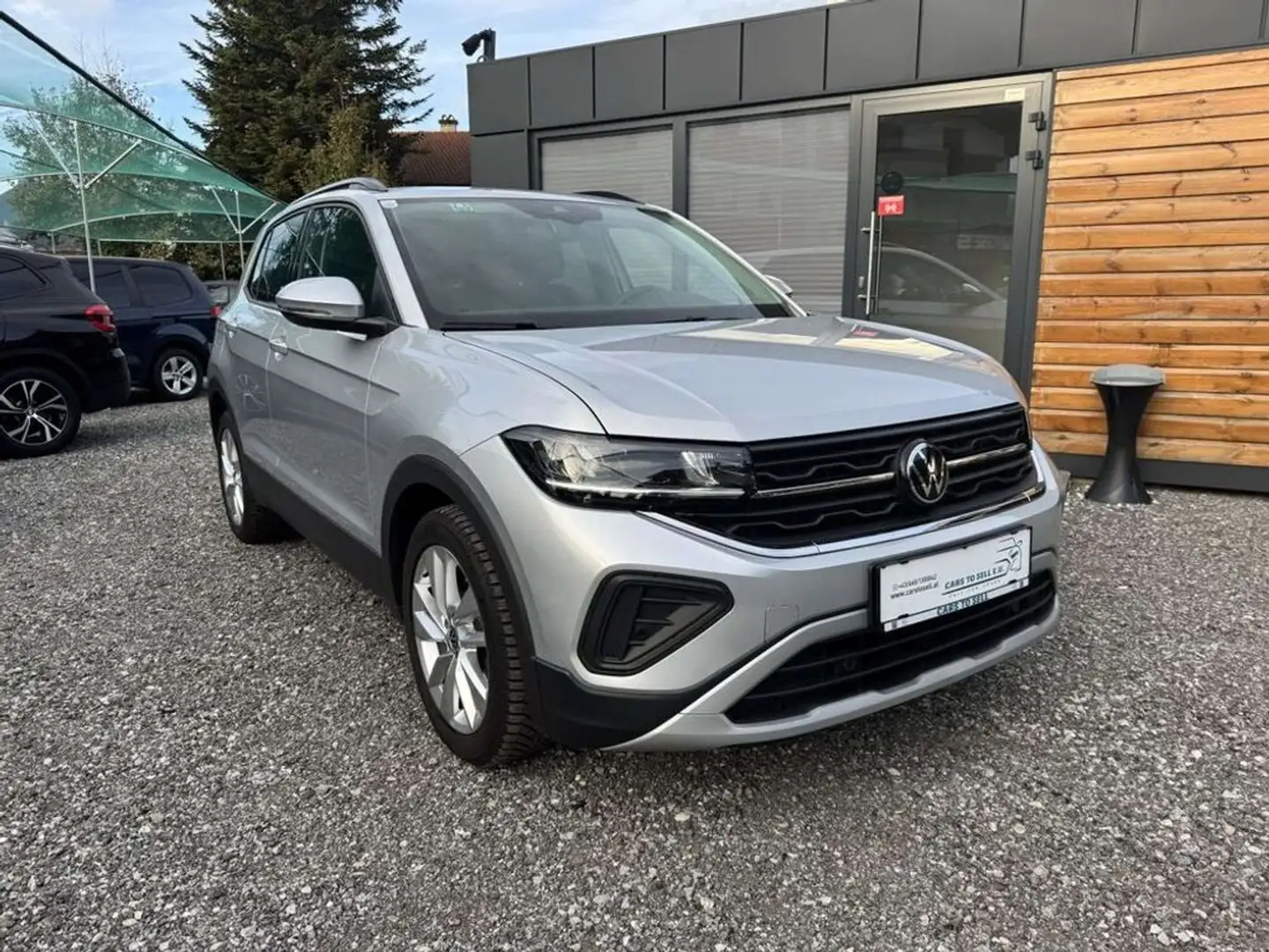 Volkswagen T-Cross 1.0 TSI Friends LED/ACC/CARPLAY/RFK Silber - 1
