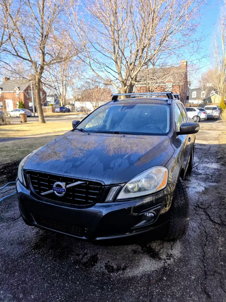 Volvo XC60 снимка Volvo XC60