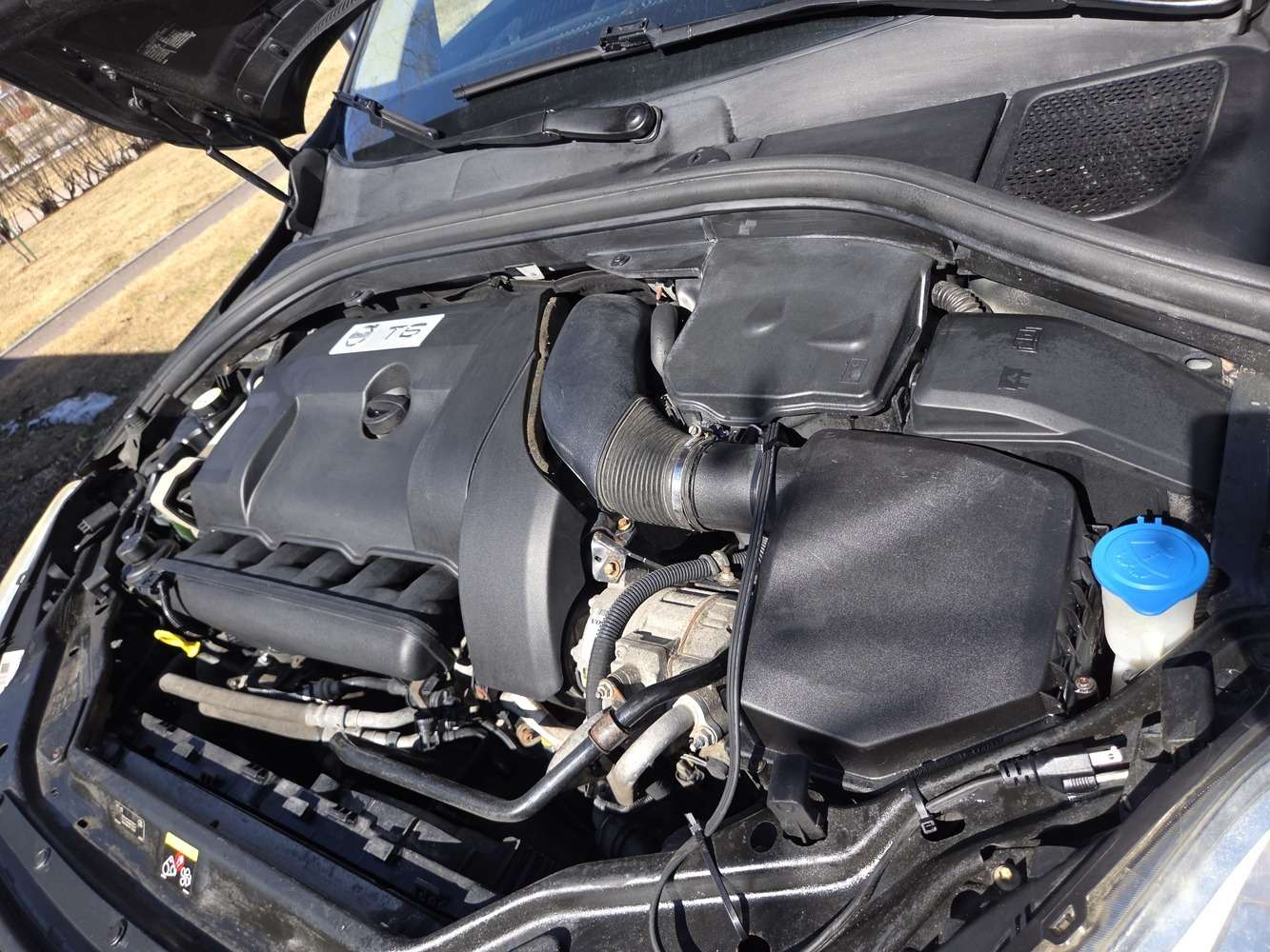 2010 Volvo XC60 thumb 8