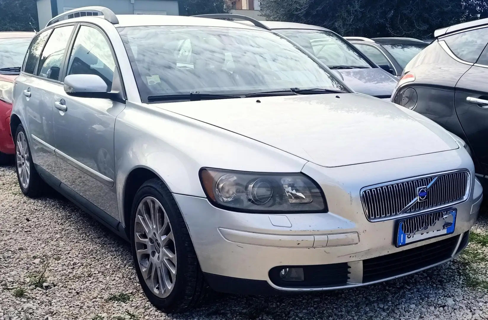 Volvo V50 2.0d Momentum Silber - 2