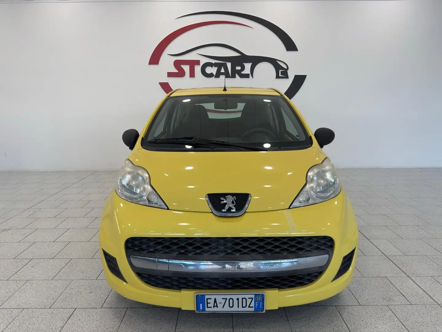 Peugeot 107 1.0 12v Access (desir) 3p FL Giallo - 2