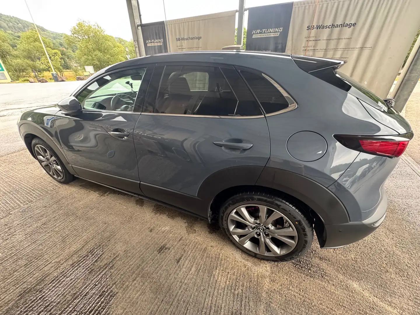 Mazda CX-30 CX-30 X180 GT /SO/PR/TE GT /SO/PR/TE Grau - 2