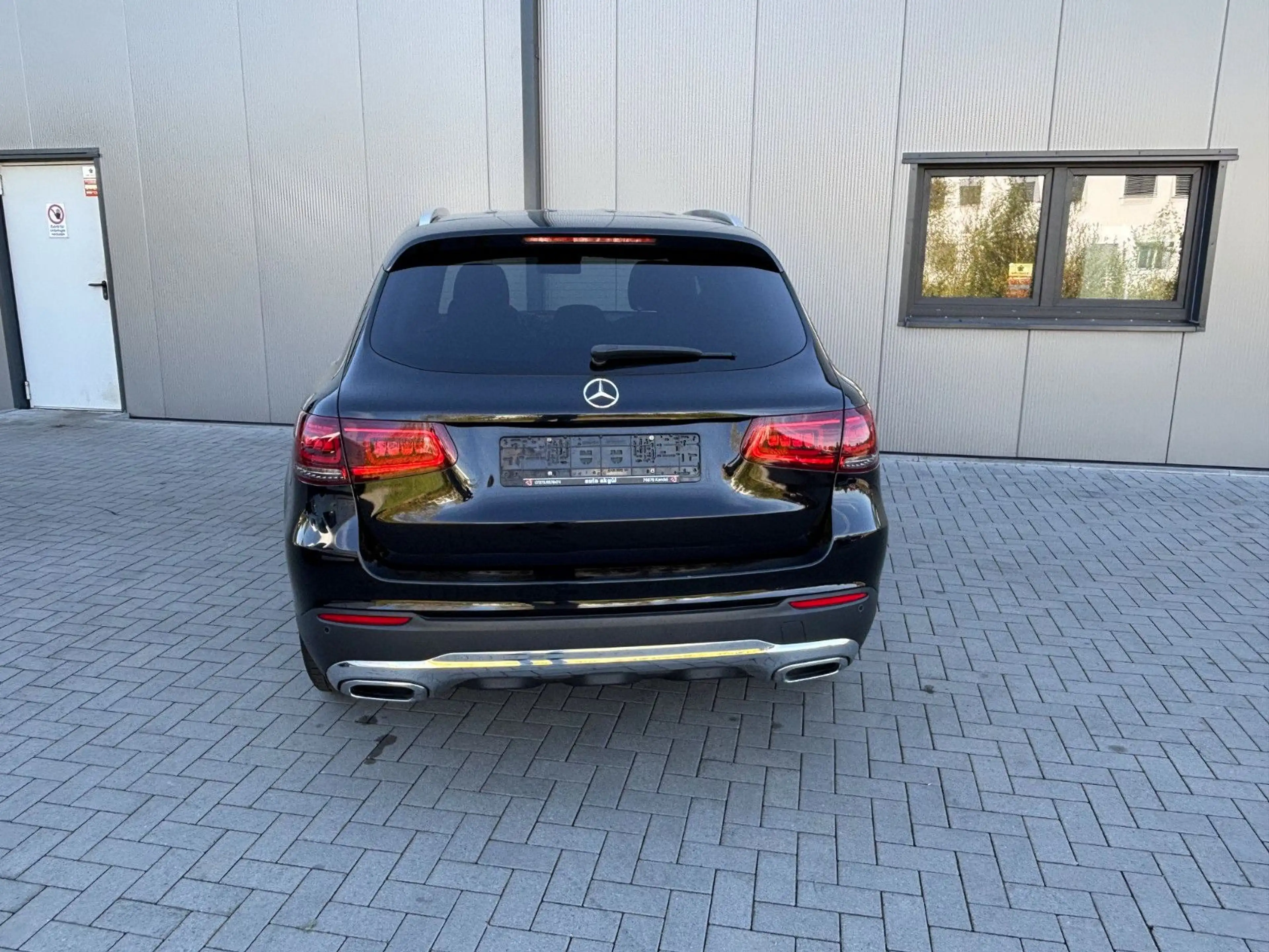 Mercedes-Benz GLC 200 d 4Matic Facelift — photo 8