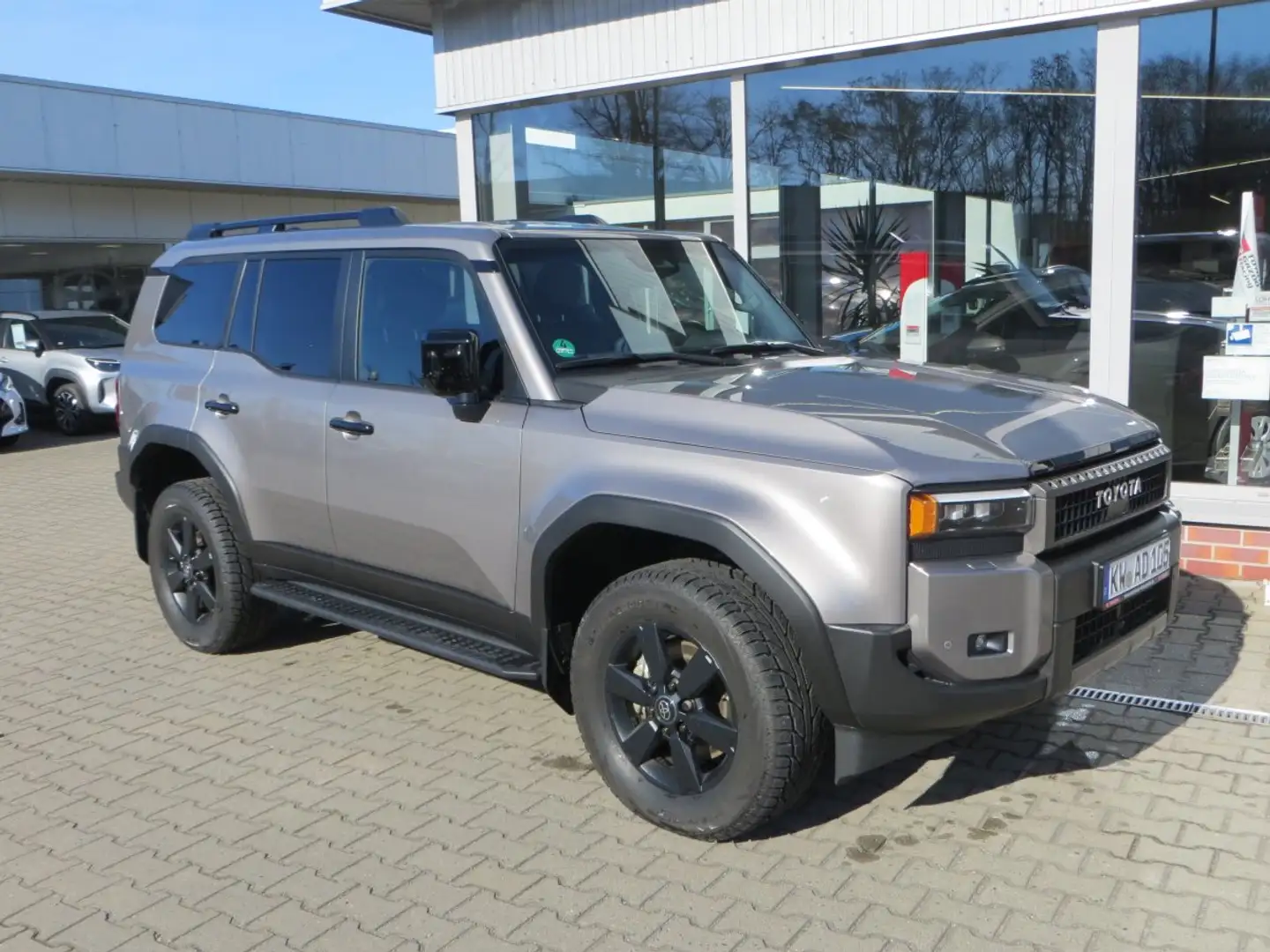 Toyota Land Cruiser Executive 2,8L  4x4 *Probefahrtsfahrzeug* Beige - 2