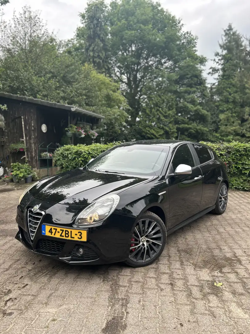 Alfa Romeo Giulietta 1.4 T Distinctive Fekete - 1