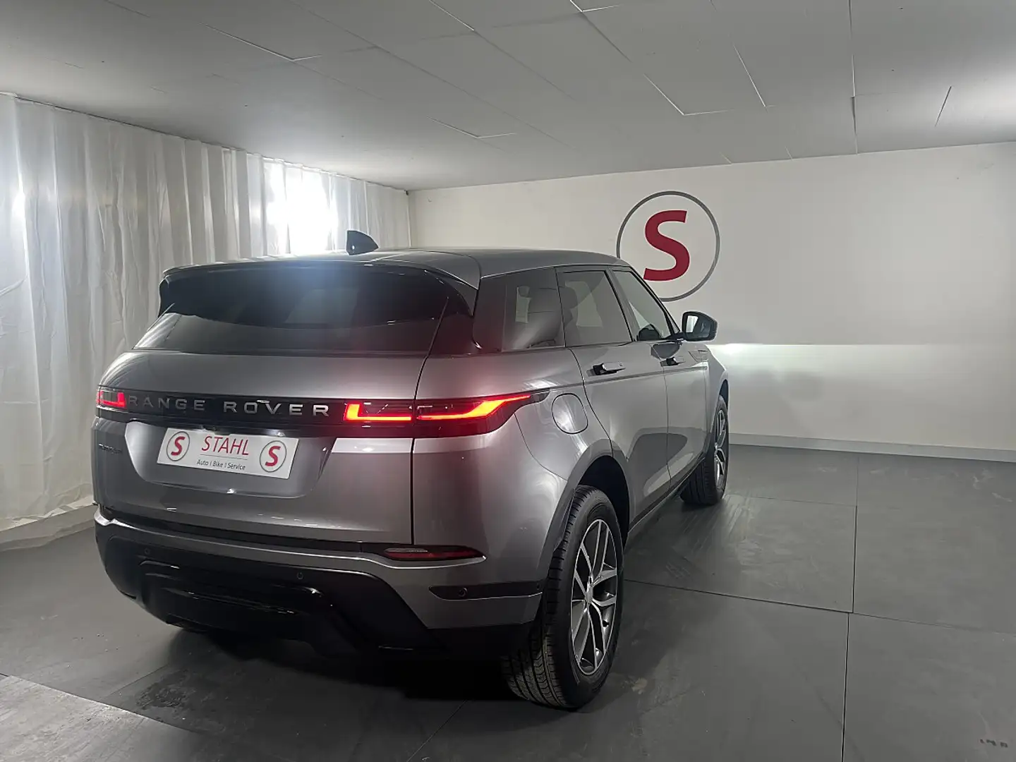 Land Rover Range Rover Evoque P270e S | Auto Stahl Wien 23 Grau - 2