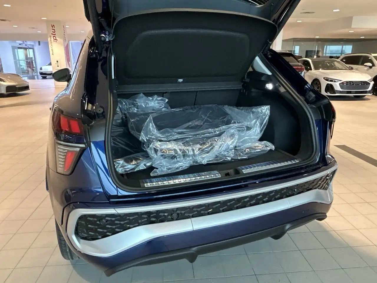 Audi Q3 снимка Audi Q3