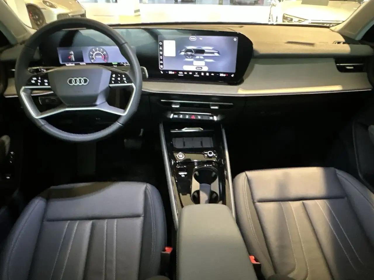 Audi Q3 снимка Audi Q3