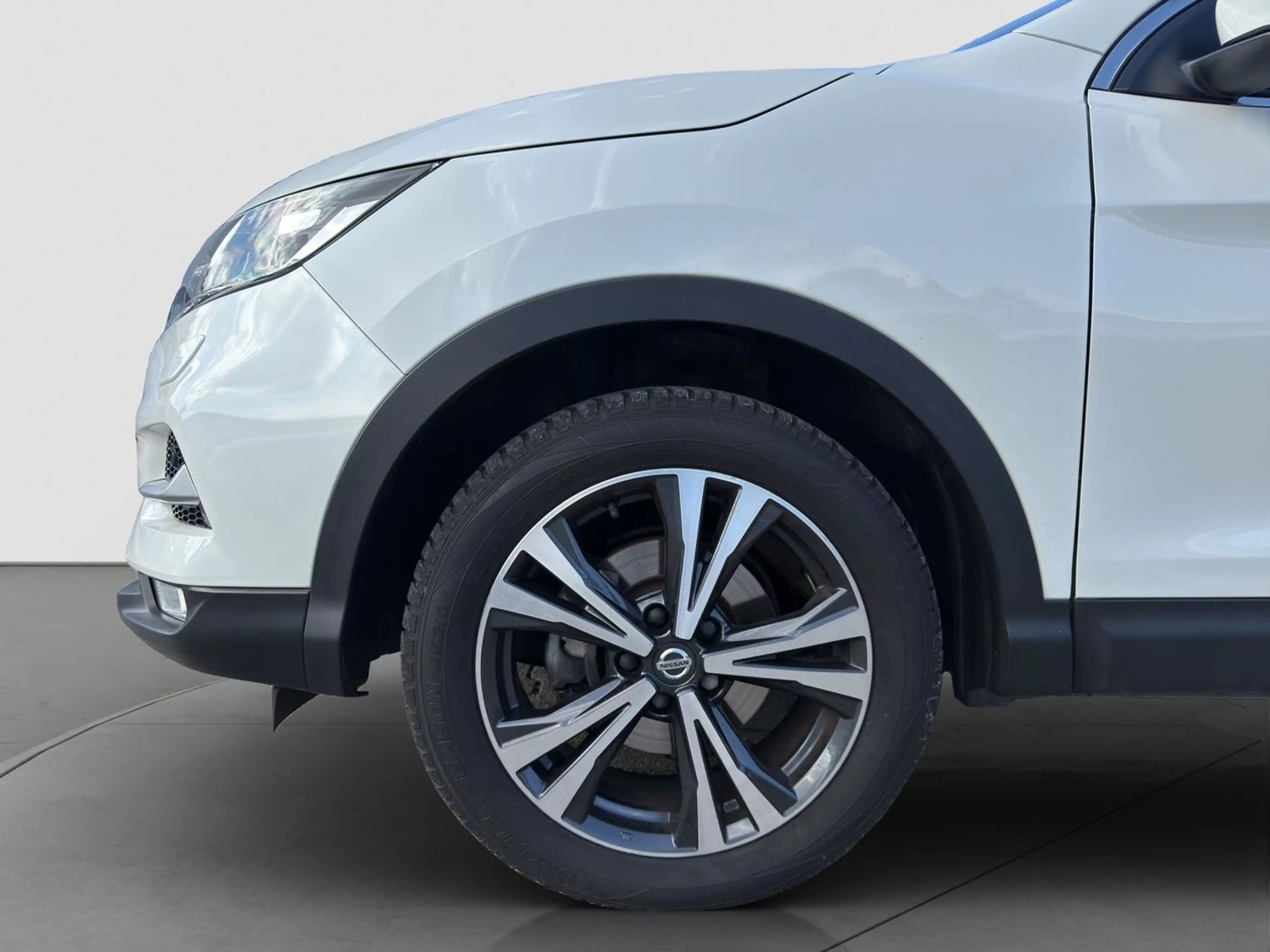 Nissan Qashqai N-Connecta Navi Apple Andro 360°AHK PDC v+h — photo 9