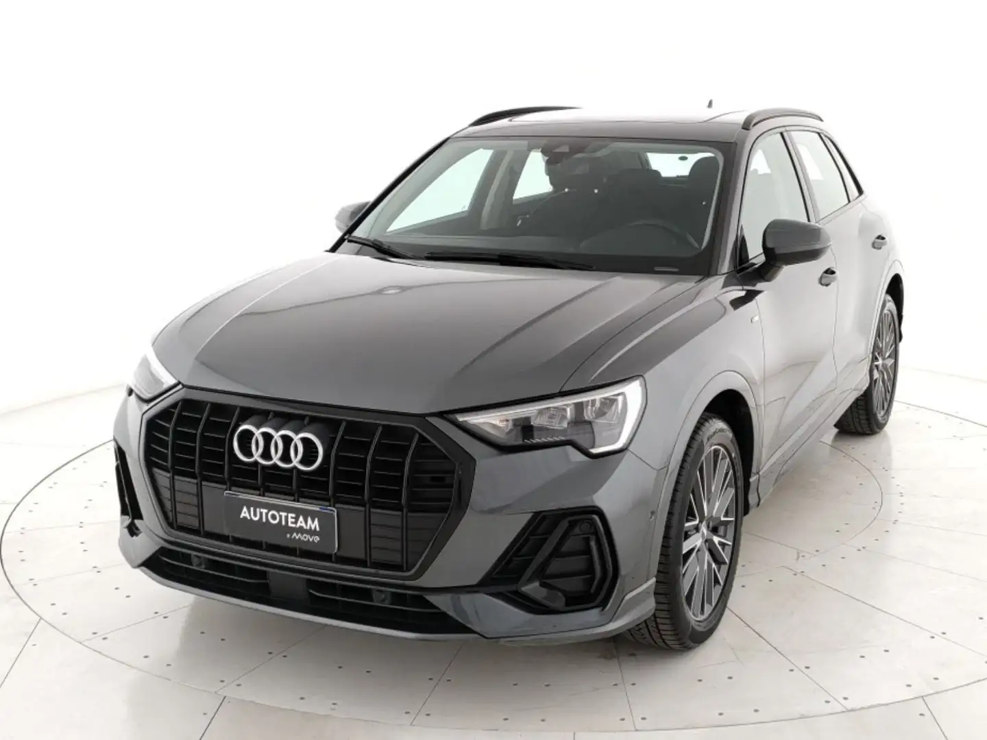 Audi Q3 35 2.0 tdi S line edition s-tronic Grigio - 1