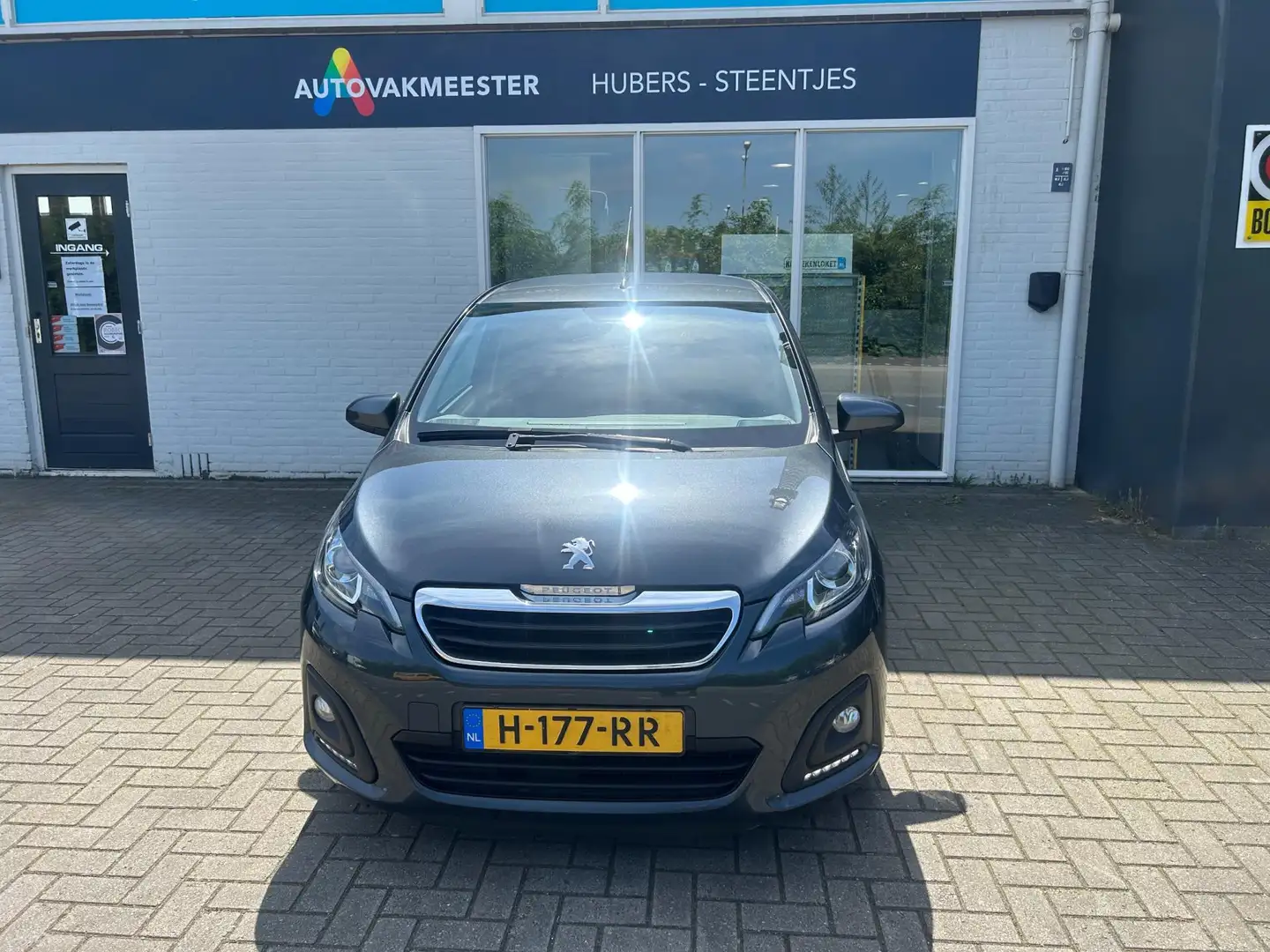 Peugeot 108 1.0 e-VTi Active Gris - 2