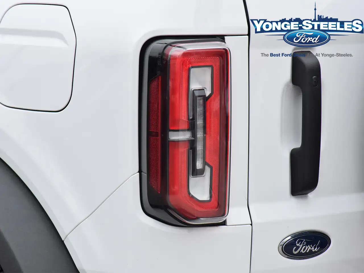 Ford Bronco снимка Ford Bronco