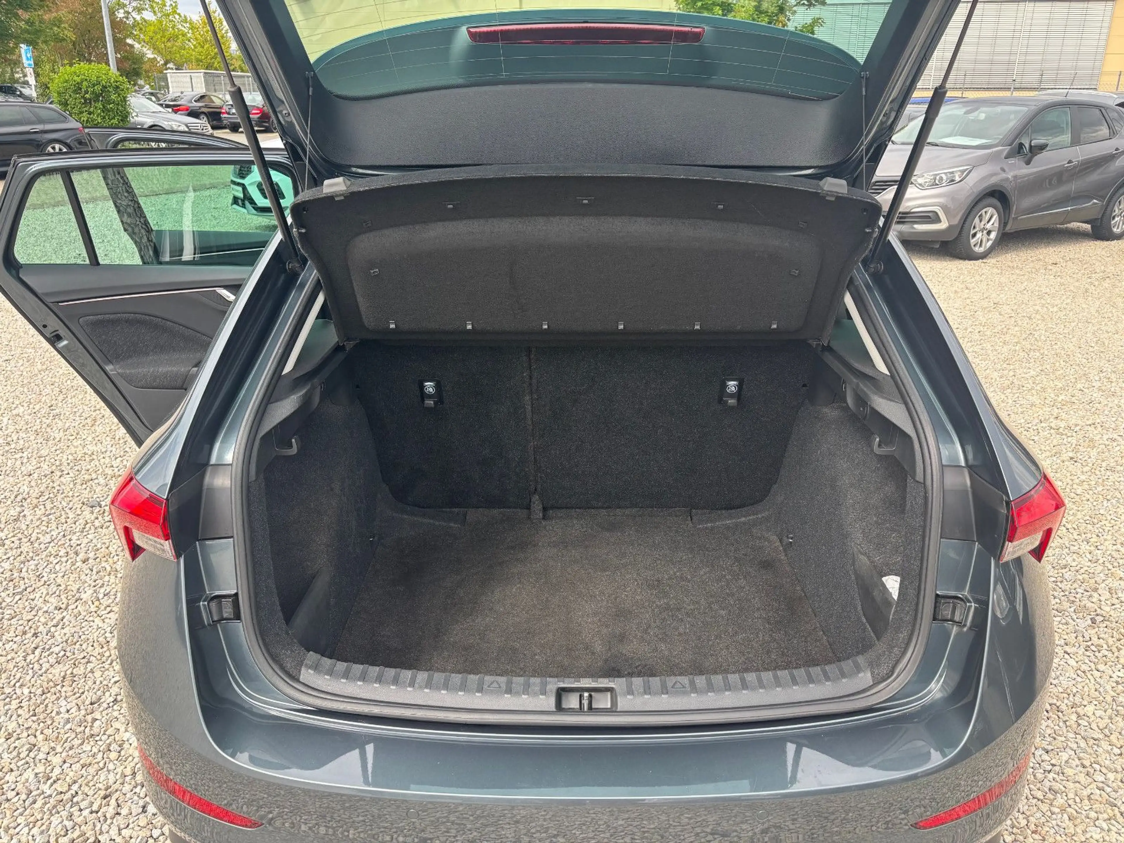 Skoda Scala 1.5 TSI DSG Style +CARPLAY+GRA+LED+ — photo 10