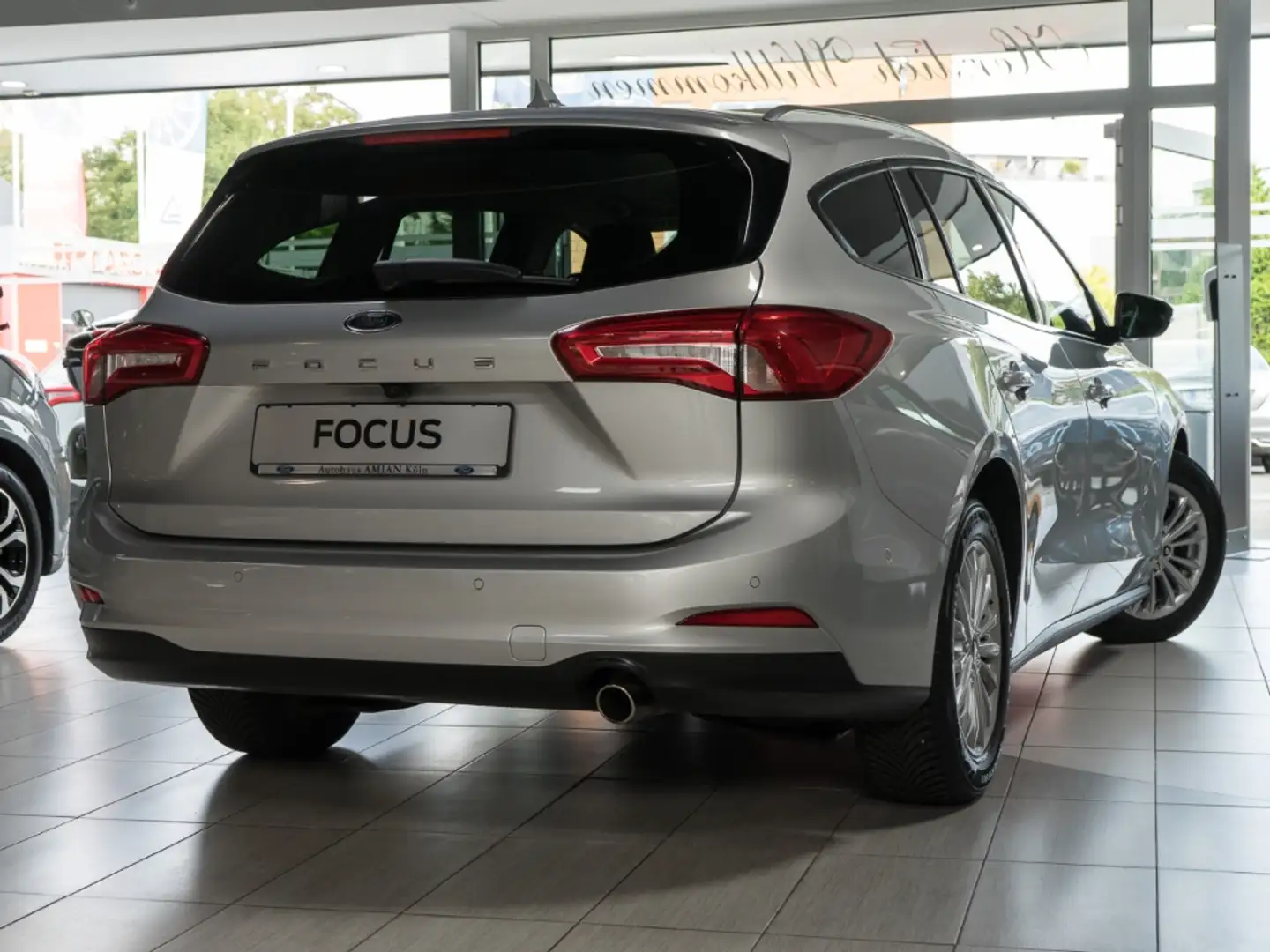 Ford Focus Turnier Titanium 1.5 EcoBlue EU6d-T Navi Apple Car Argent - 2