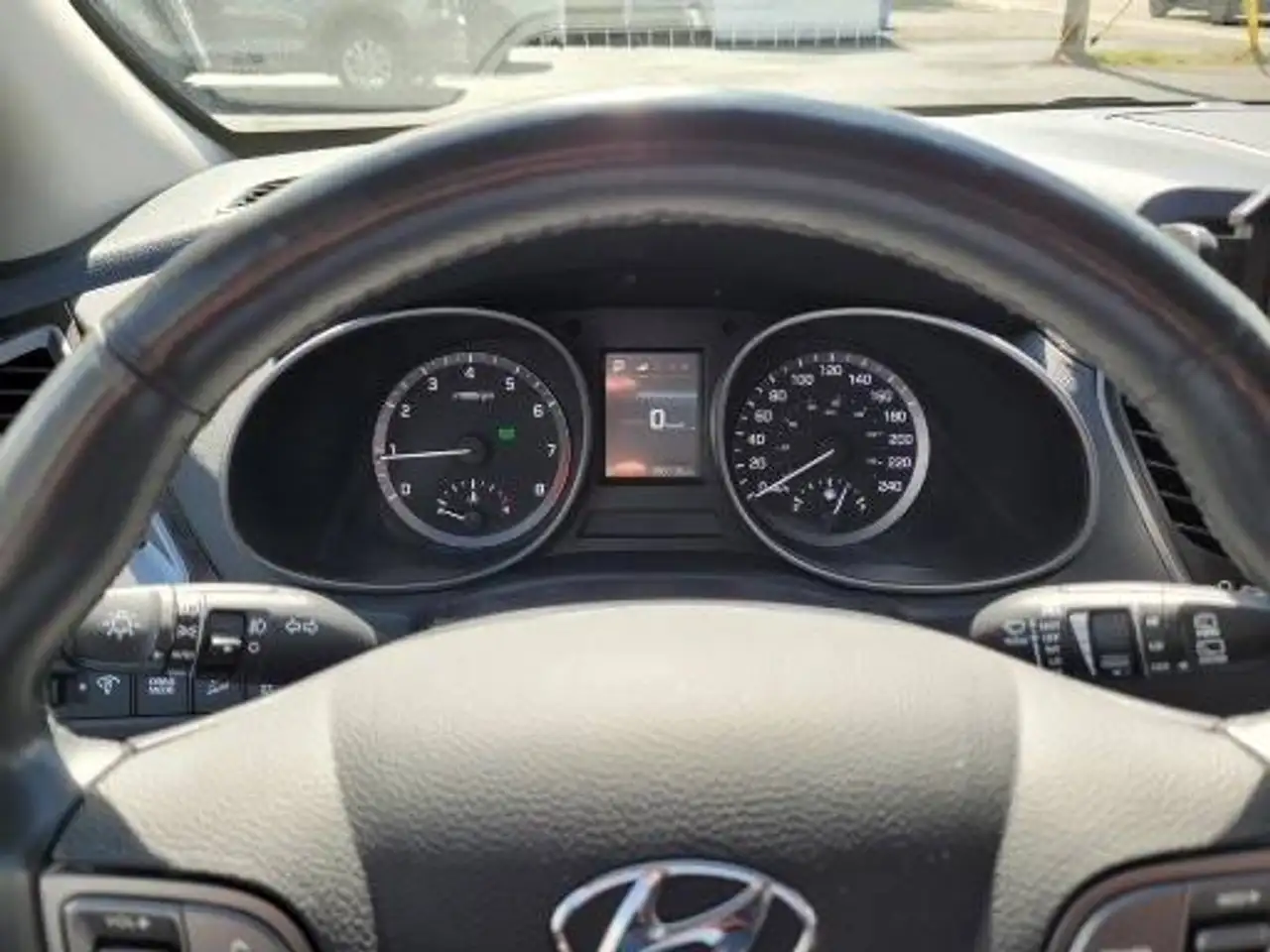 Hyundai SANTA FE снимка Hyundai SANTA FE