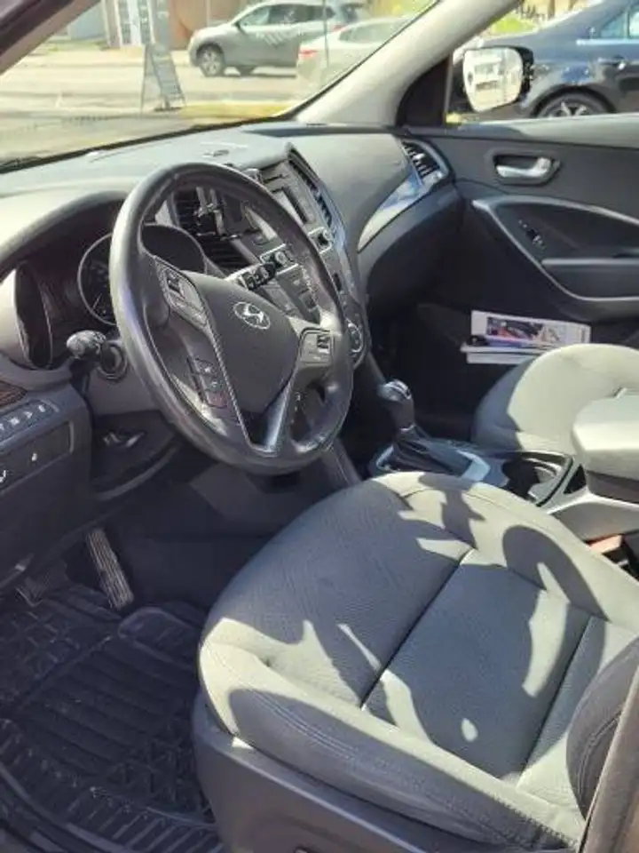 Hyundai SANTA FE снимка Hyundai SANTA FE