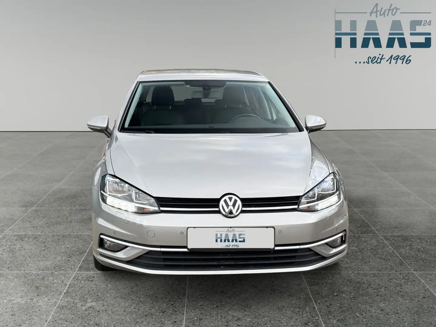 Volkswagen Golf VII Comfortl. - Navi*Sitzhzg*ACC*PDC*2xKlim Silber - 2