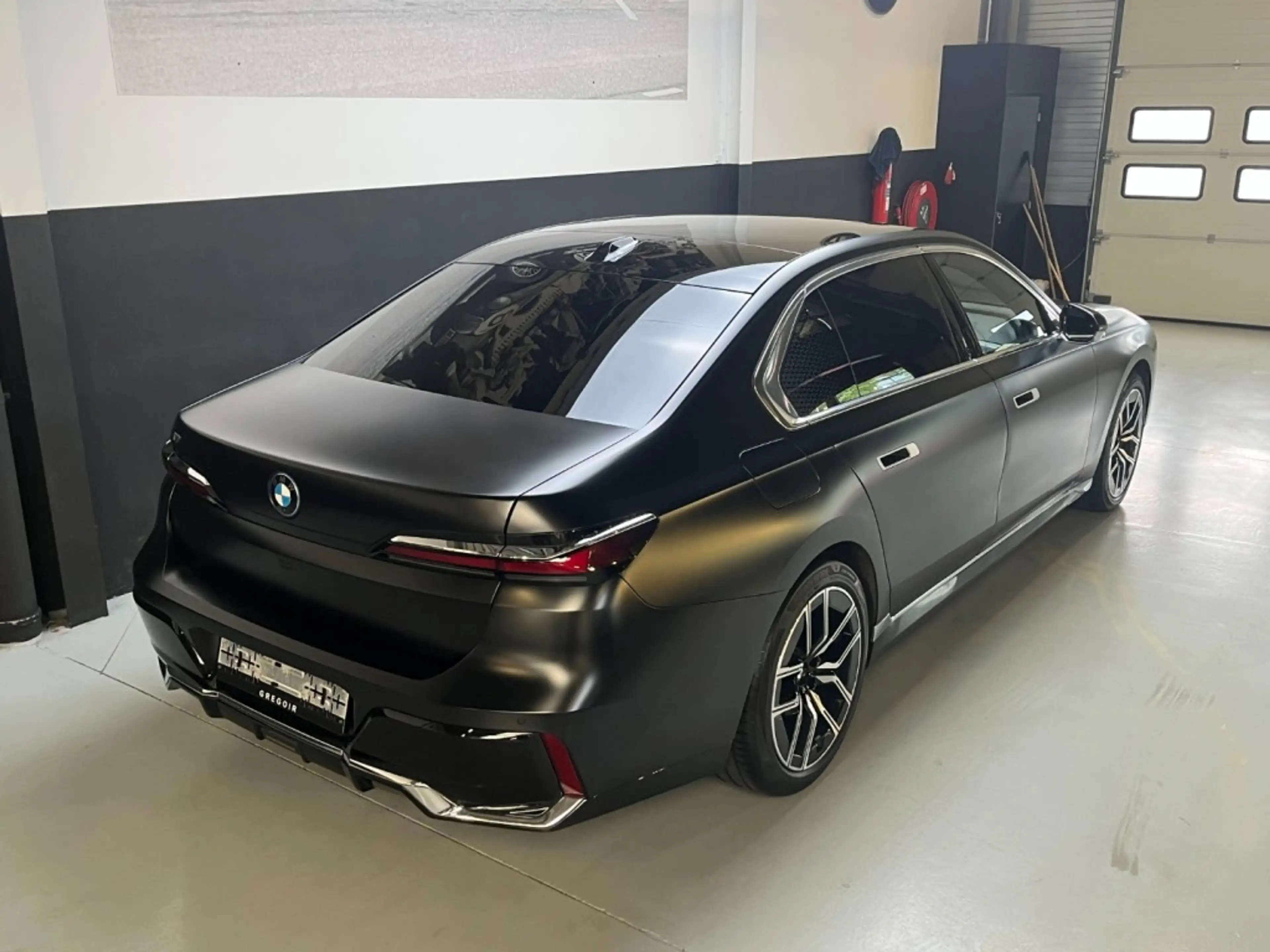 BMW i7 x-drive 60 (VAT car) (2023) — photo 4