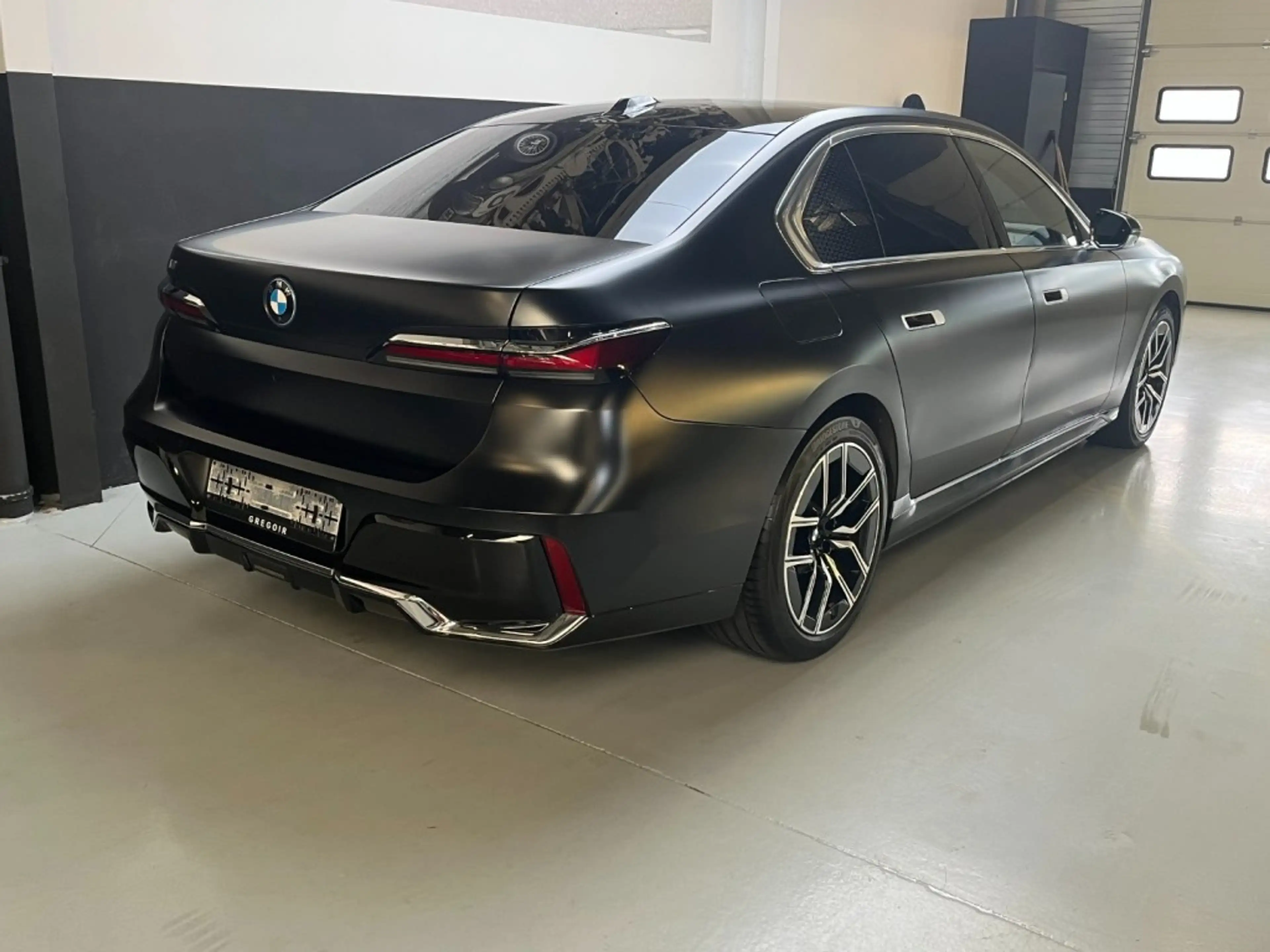 BMW i7 x-drive 60 (VAT car) (2023) — photo 34