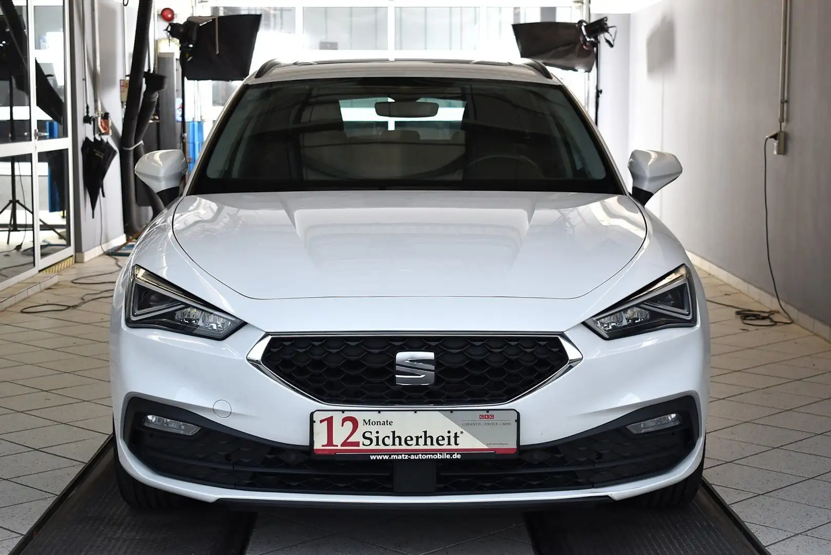 SEAT Leon SP 2.0TDI Style DSG LED*AHK*SHZ*PDC*Dach Blanc - 2