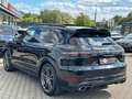 Porsche Cayenne Turbo 4.0 TIPTRONIC*AHK*360°*PANO*KEYLES Schwarz - thumbnail 5