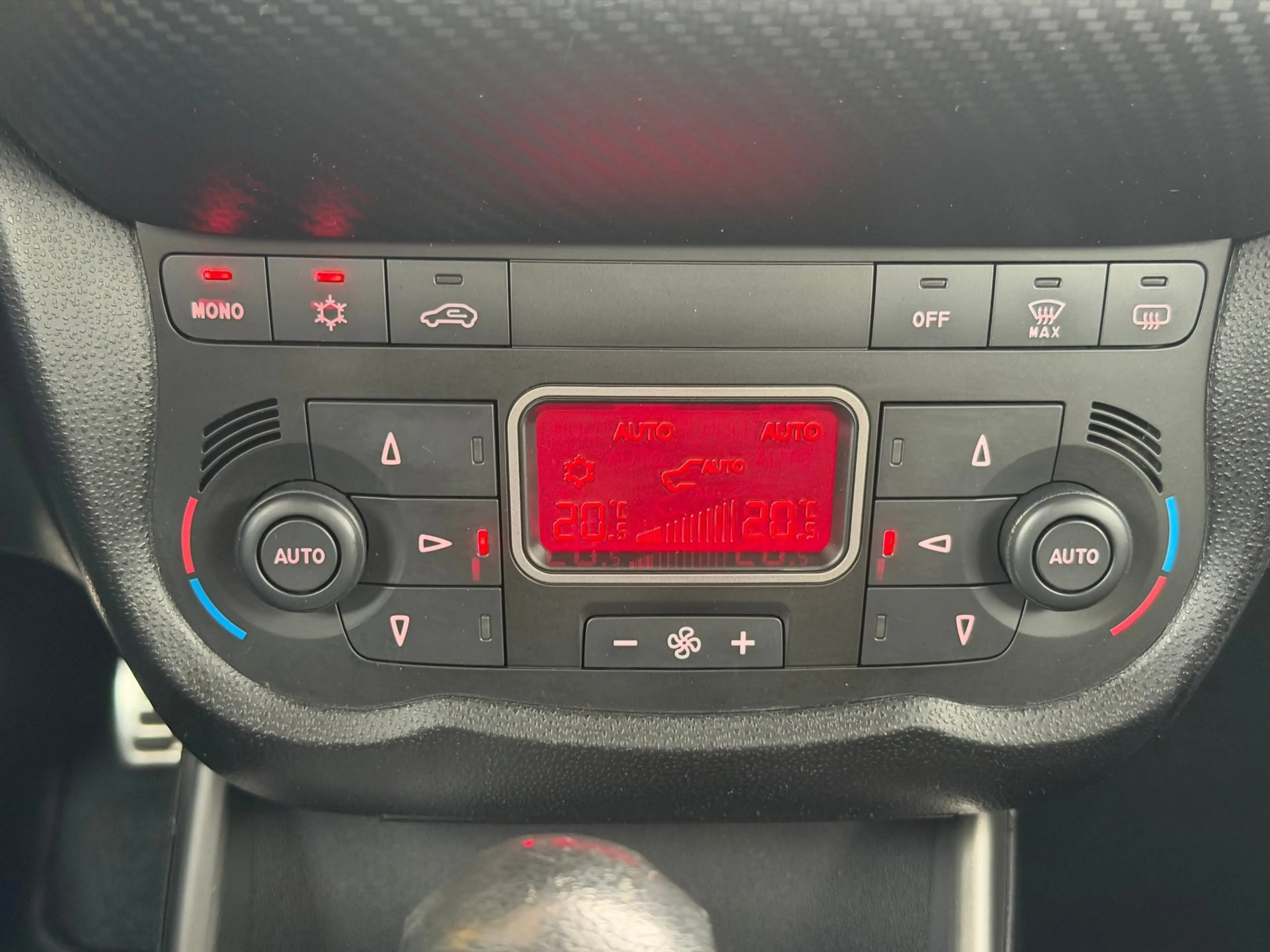 Alfa Romeo MiTo 1.4 T Quadrifoglio Verde 170 PK | AUTOMAAT! — photo 15