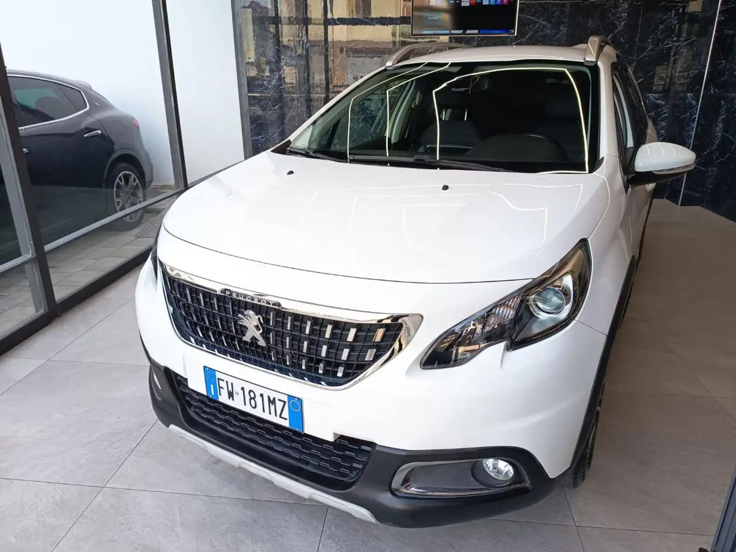 Peugeot 2008 1° serie BlueHDi 100 S&S Allure Blanc - 2