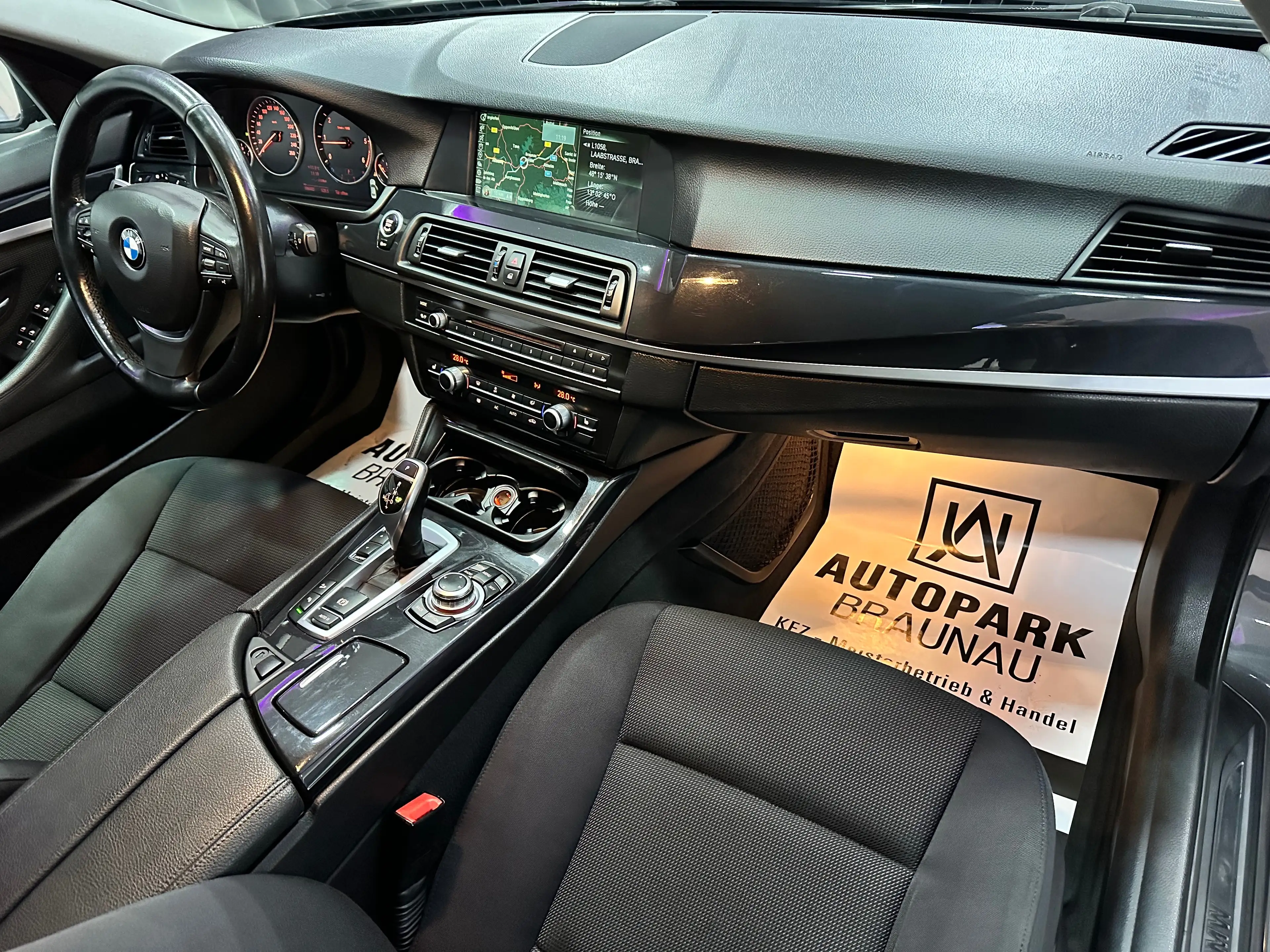 BMW 525 d F10 Lim. xDrive *KEYLESS*MEMORY*SOFT* — photo 14