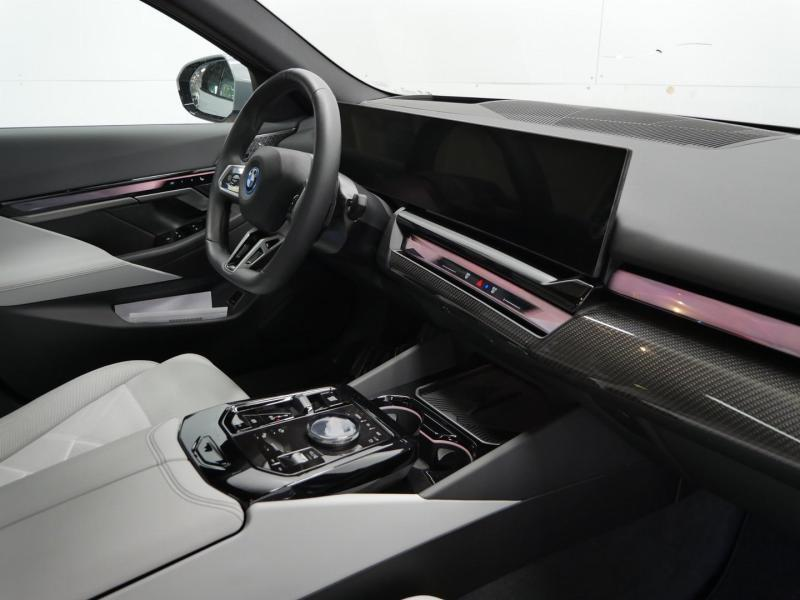BMW 550 M SPORT PRO - PANO - BOWERS | WILKINS  - FULL — photo 6