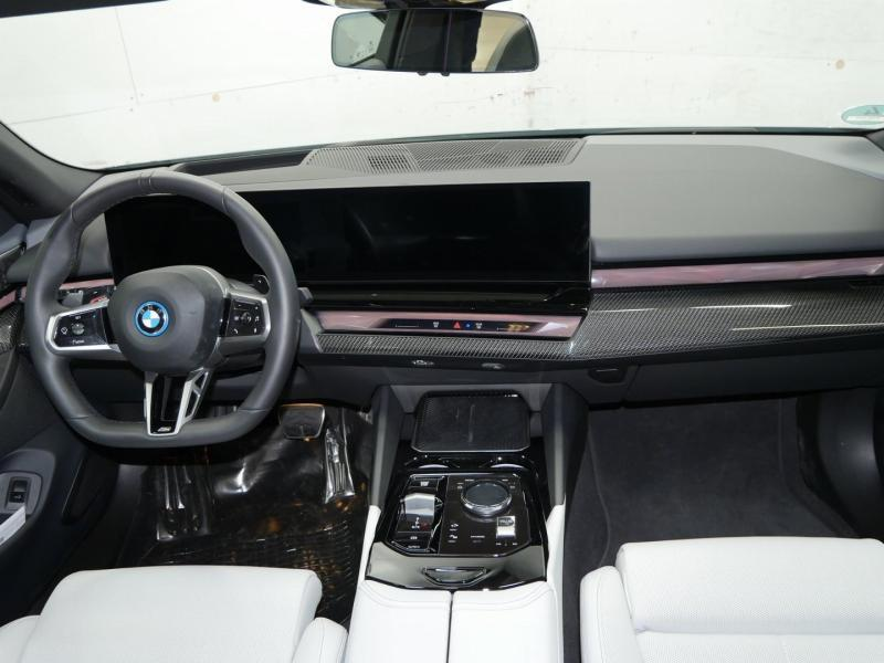 BMW 550 M SPORT PRO - PANO - BOWERS | WILKINS  - FULL — photo 7