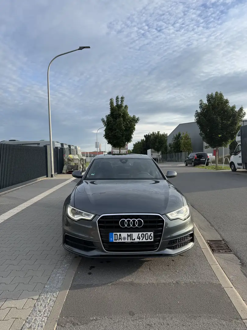 Audi A6 2.0 TFSI Grau - 1