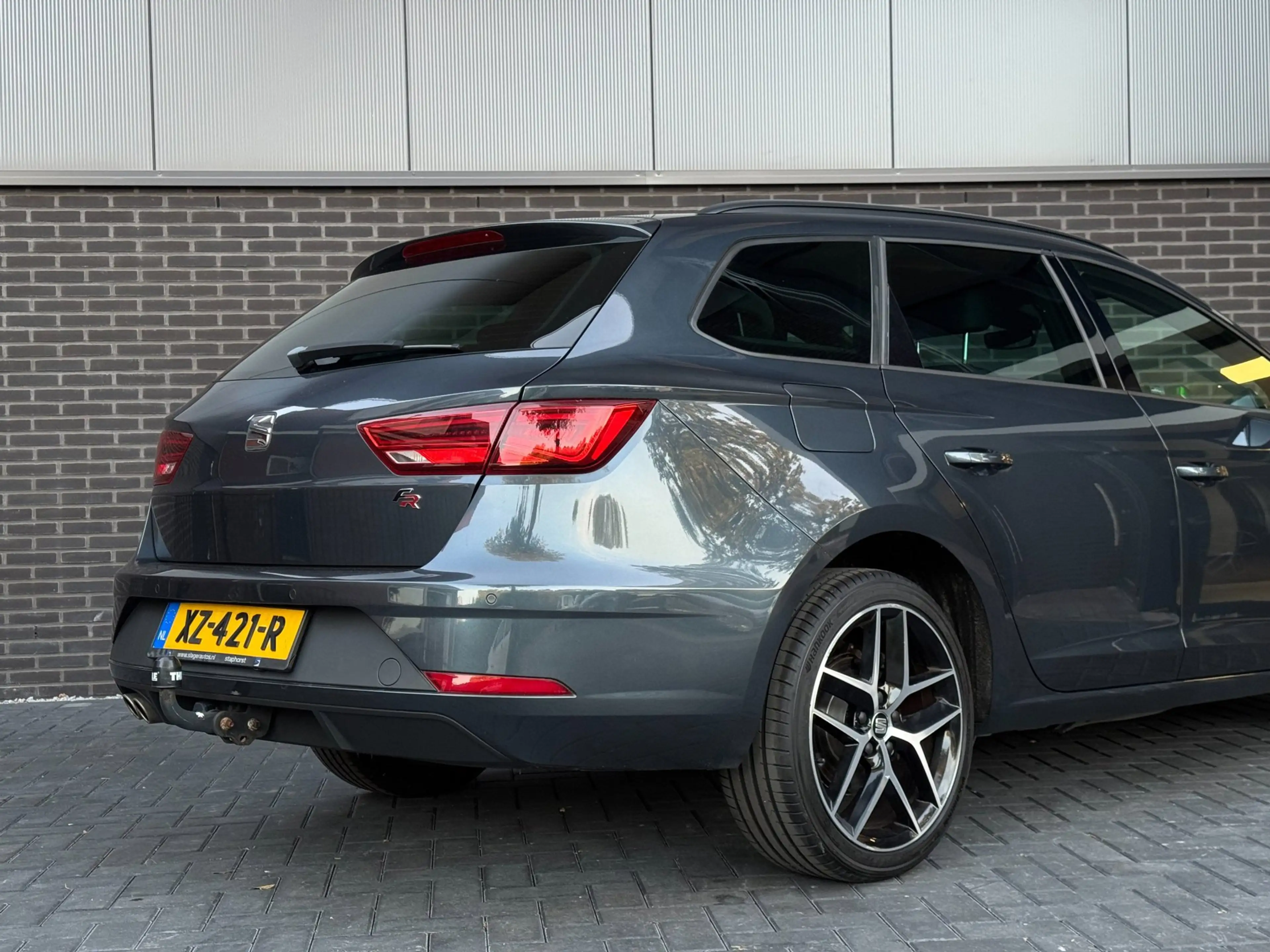 SEAT Leon ST 1.5 TSI FR Business Intense - DSG|Dealer ond.|T — photo 12