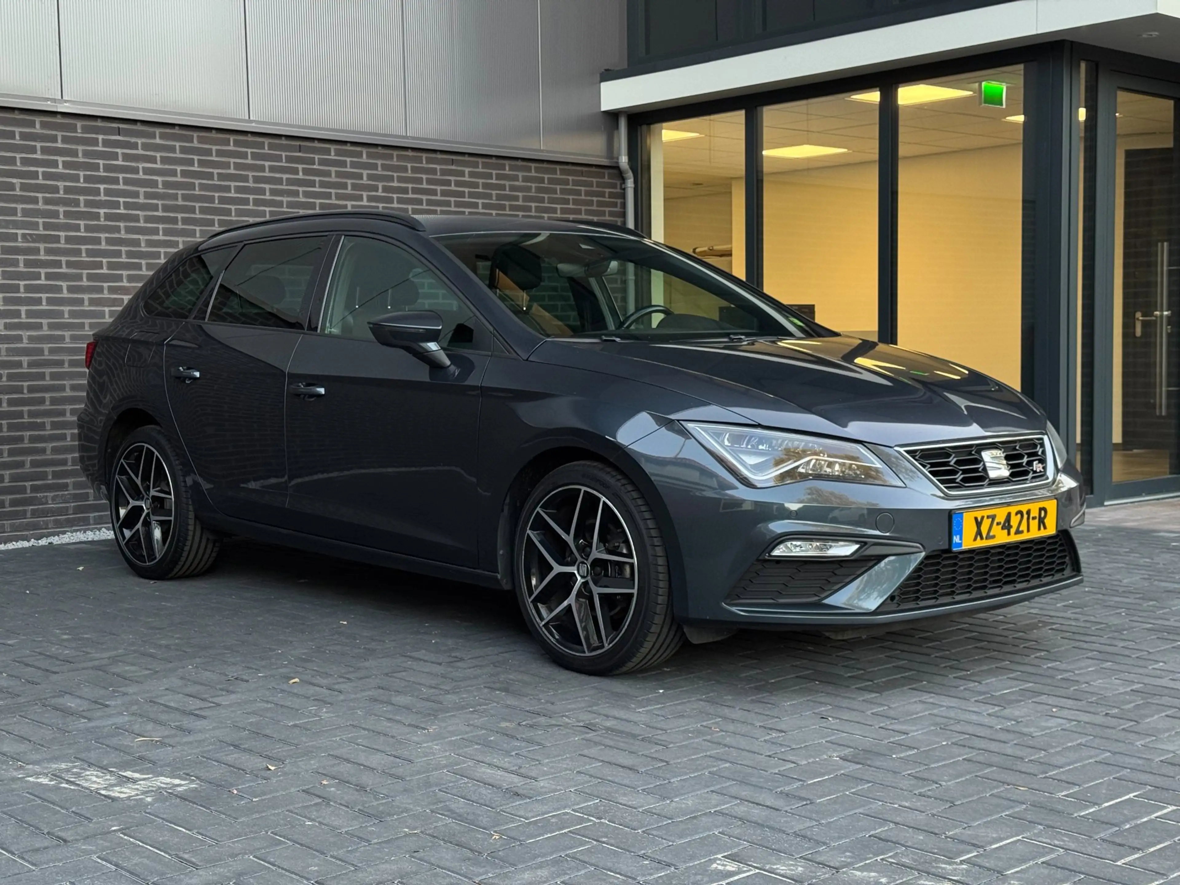 SEAT Leon ST 1.5 TSI FR Business Intense - DSG|Dealer ond.|T — photo 11