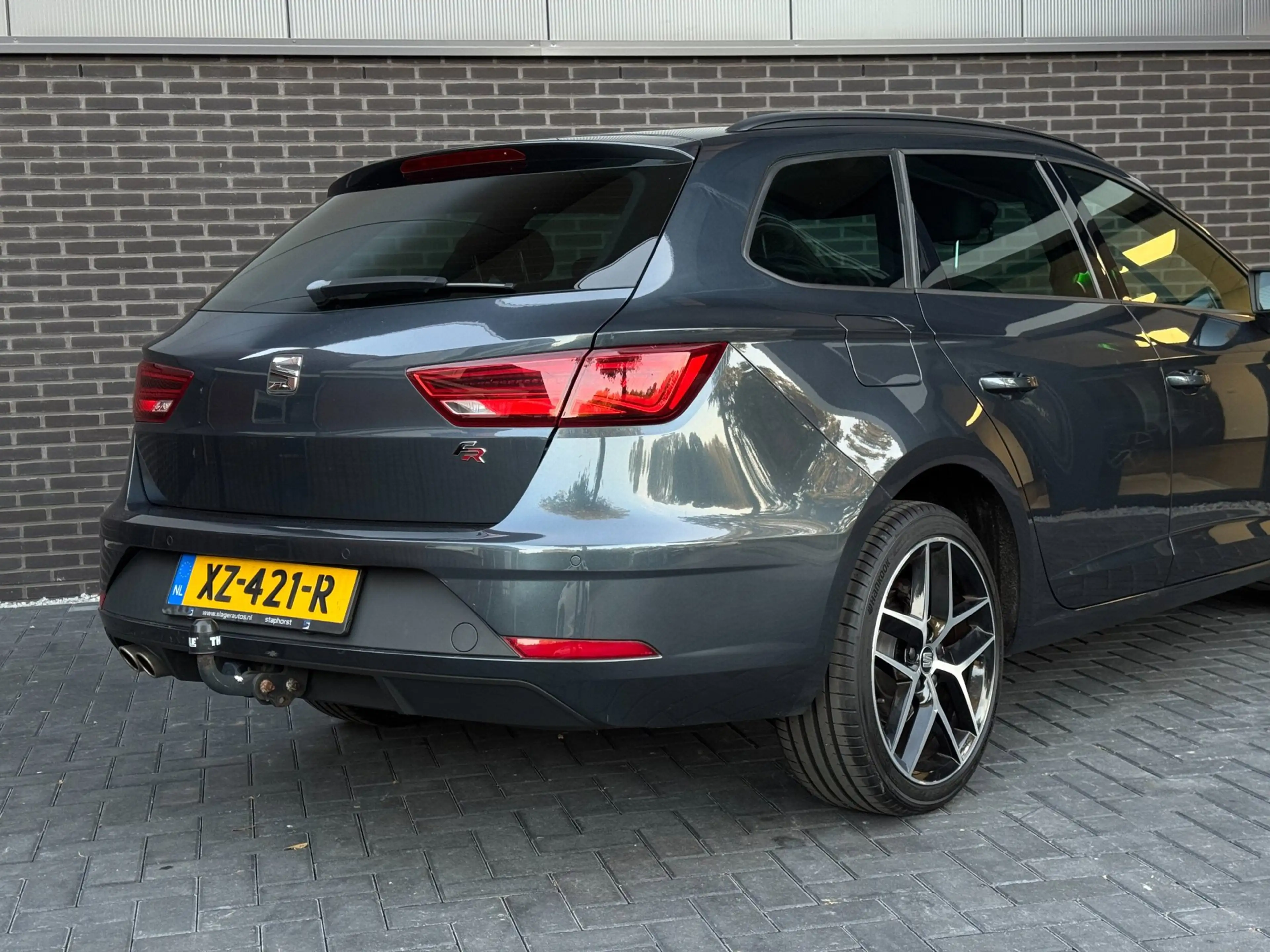 SEAT Leon ST 1.5 TSI FR Business Intense - DSG|Dealer ond.|T — photo 14