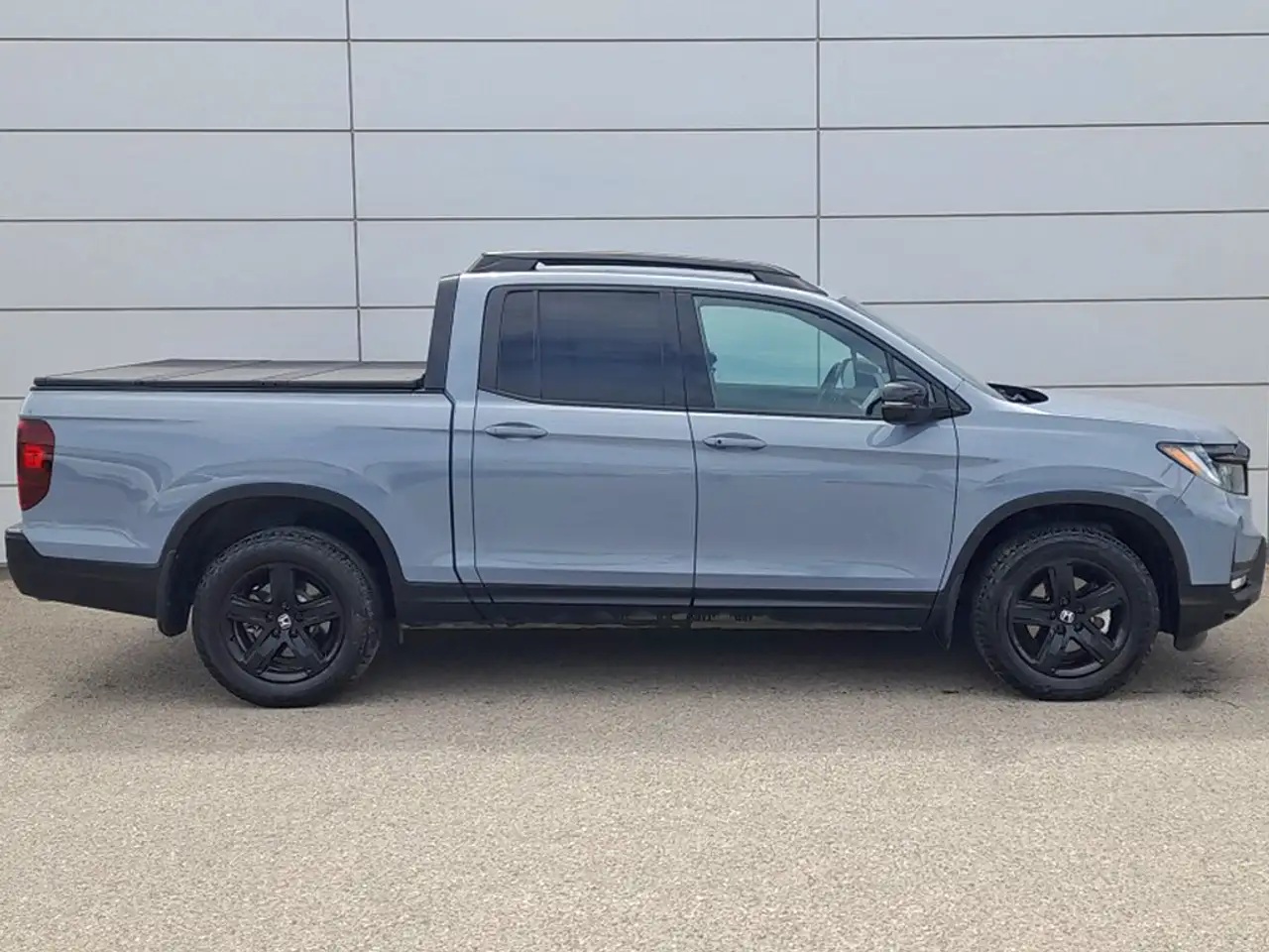 Honda Ridgeline photo Honda Ridgeline